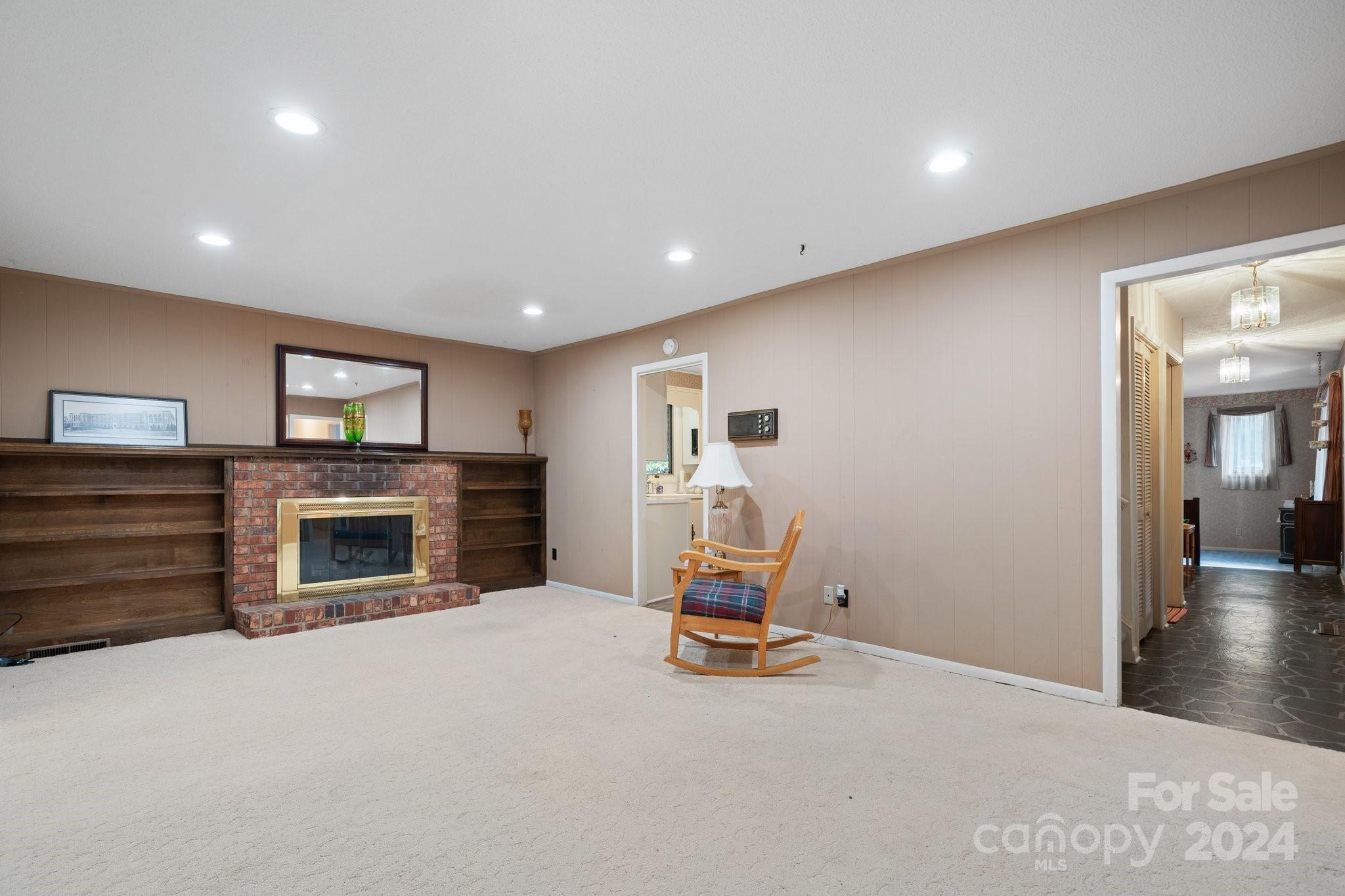 Huntington Forest - Residential