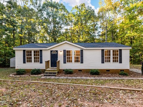 Photo of 511 Bethphage Lane, Monroe, NC 28112 (MLS # 4314217)