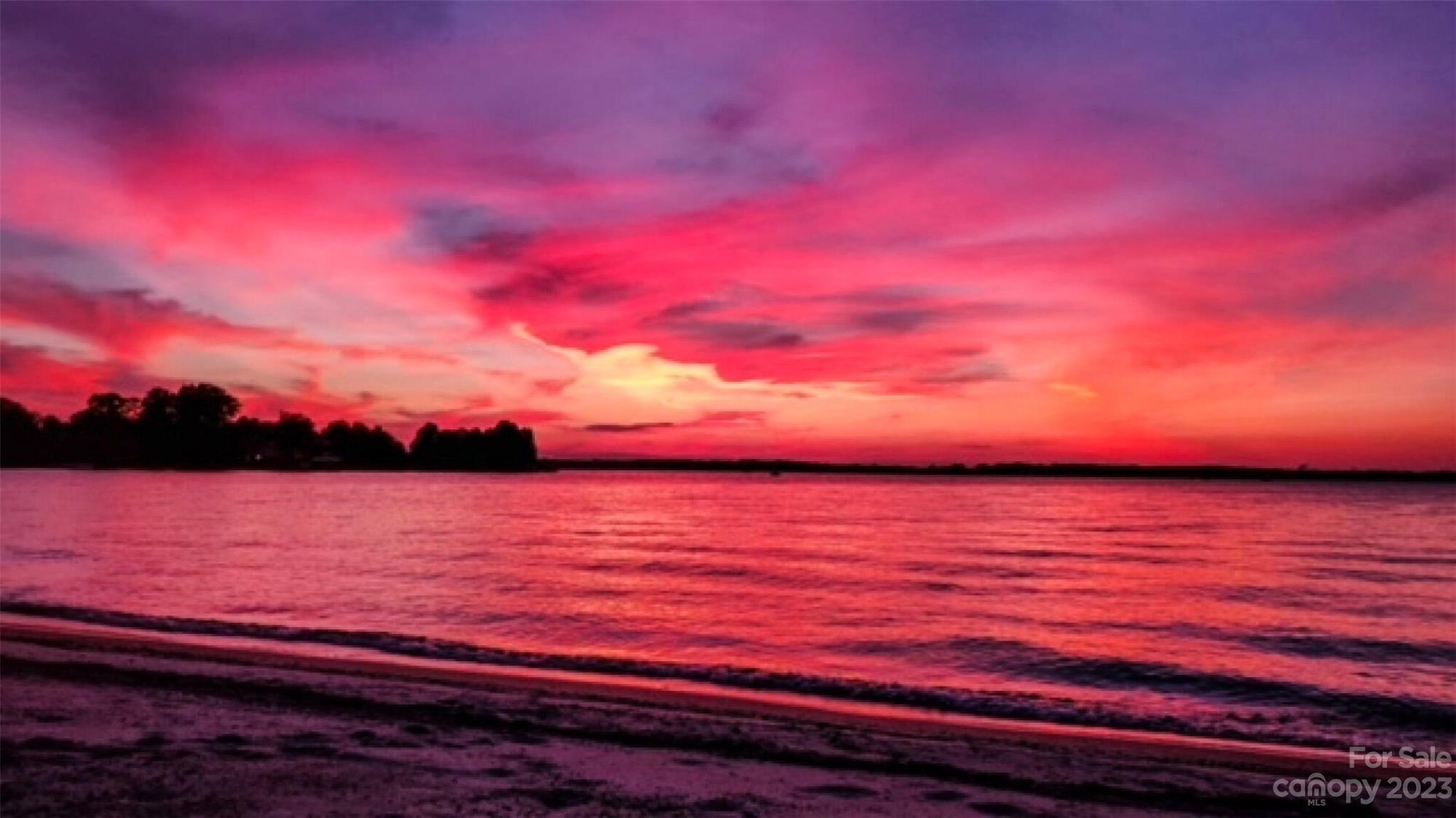 Pointe Regatta - Residential