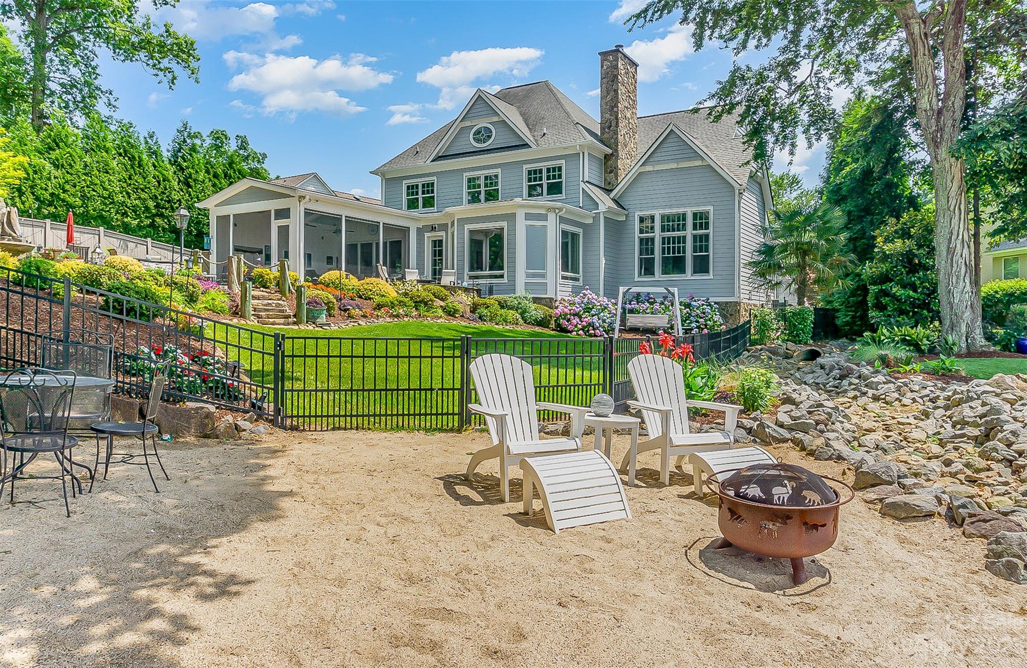 Pointe Regatta - Residential