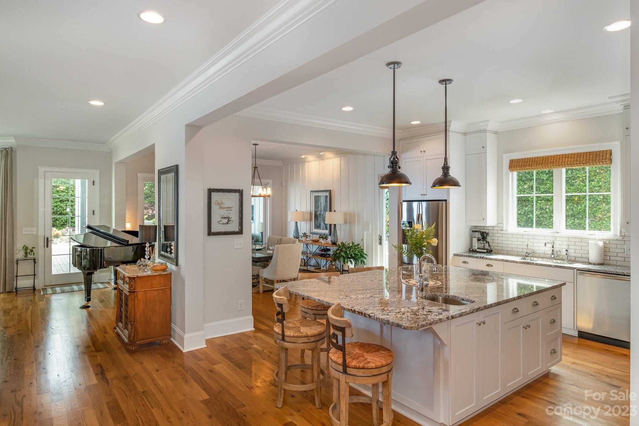 Pointe Regatta - Residential