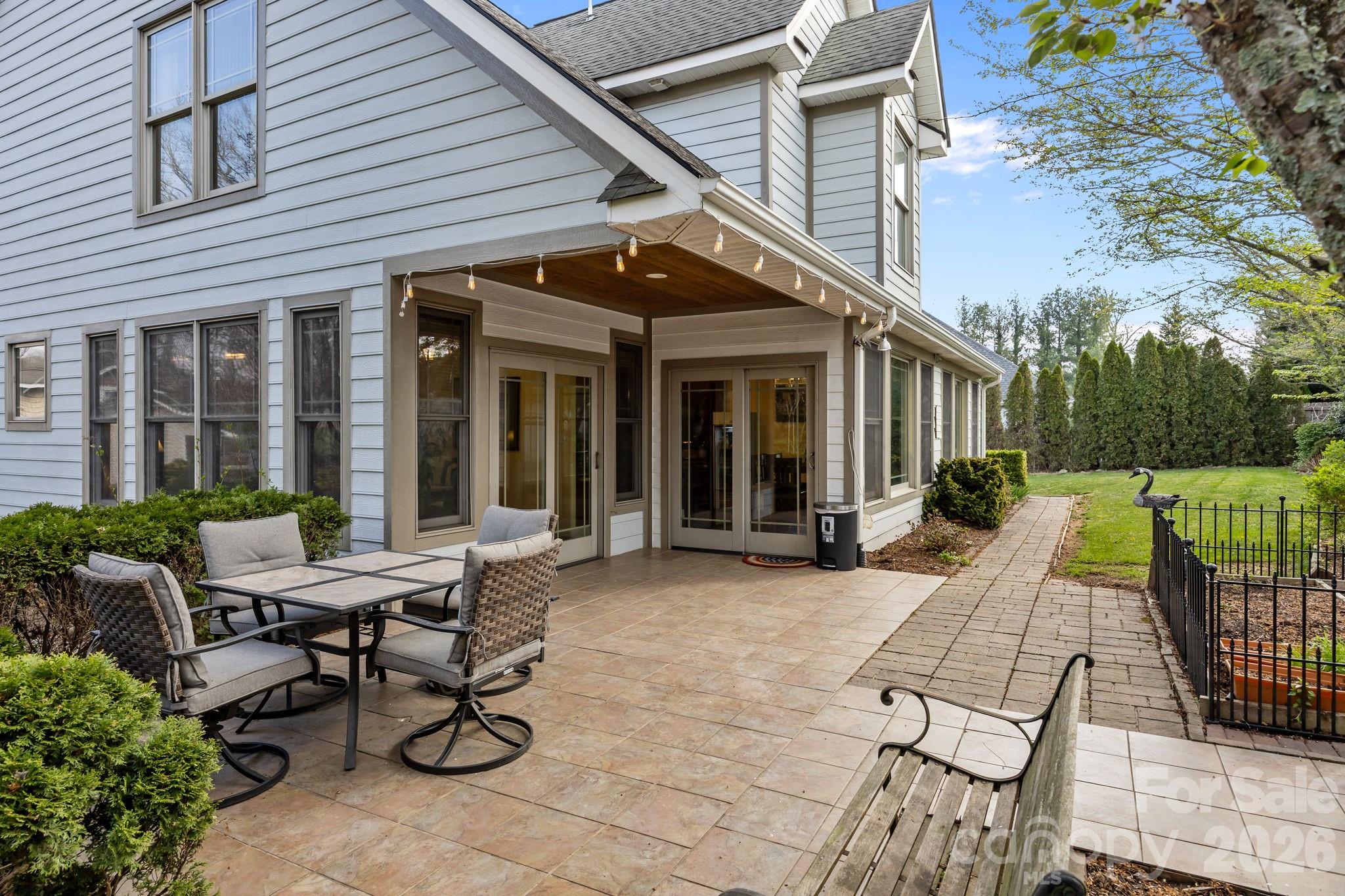 Cross Creek - Residential