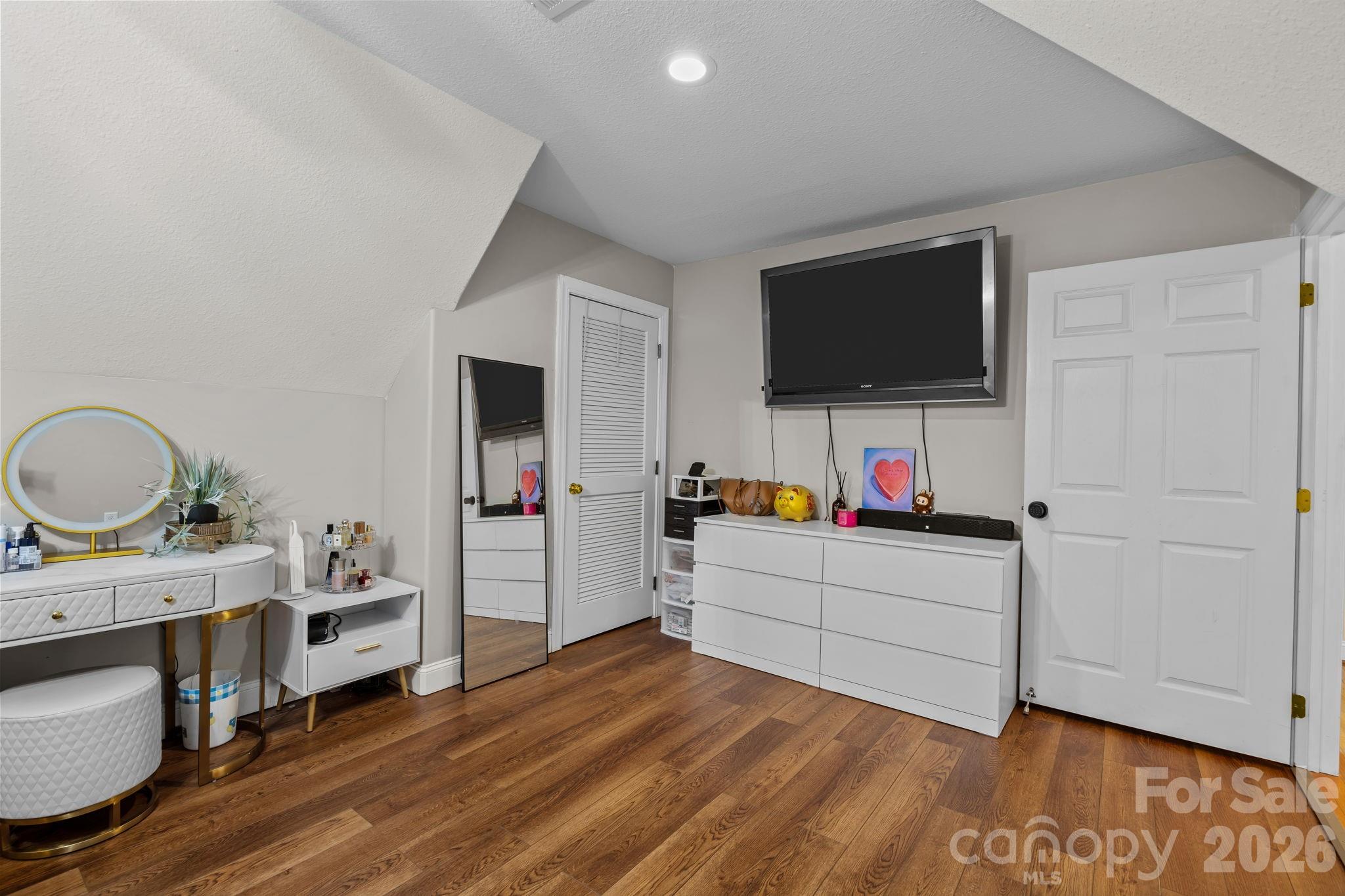 Cross Creek - Residential