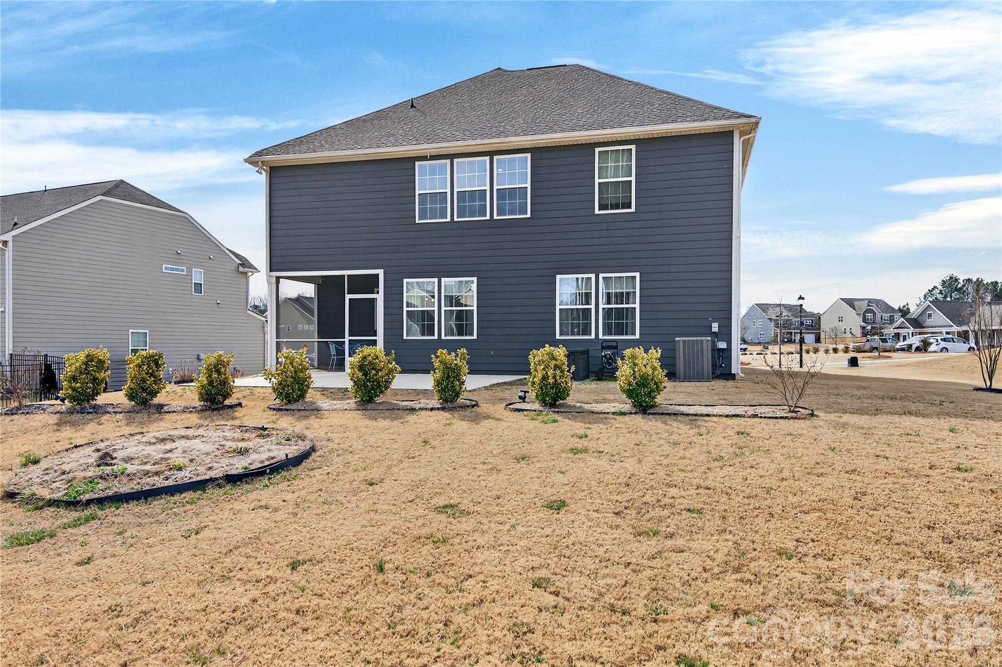 Falls Cove at Lake Norman - Residential