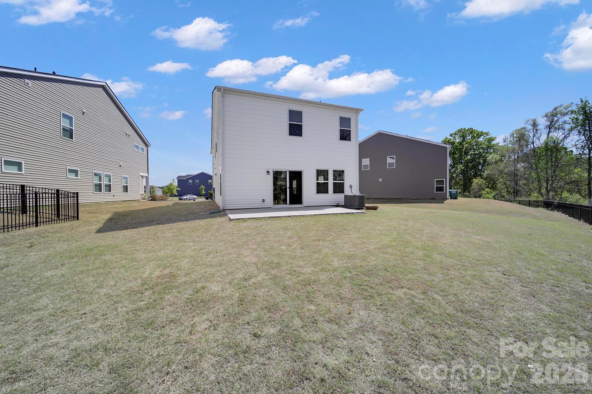 Anniston Chase - Residential