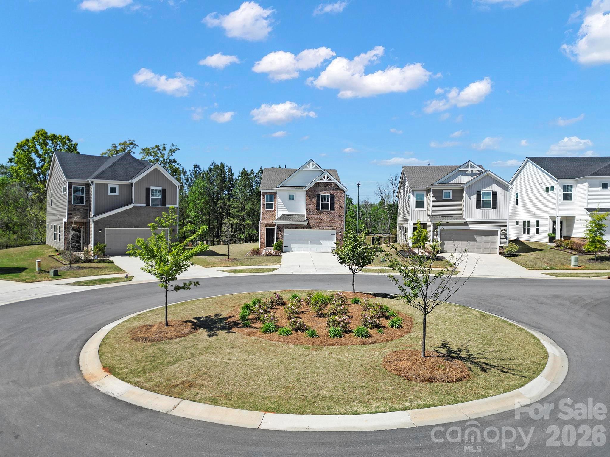 Anniston Chase - Residential