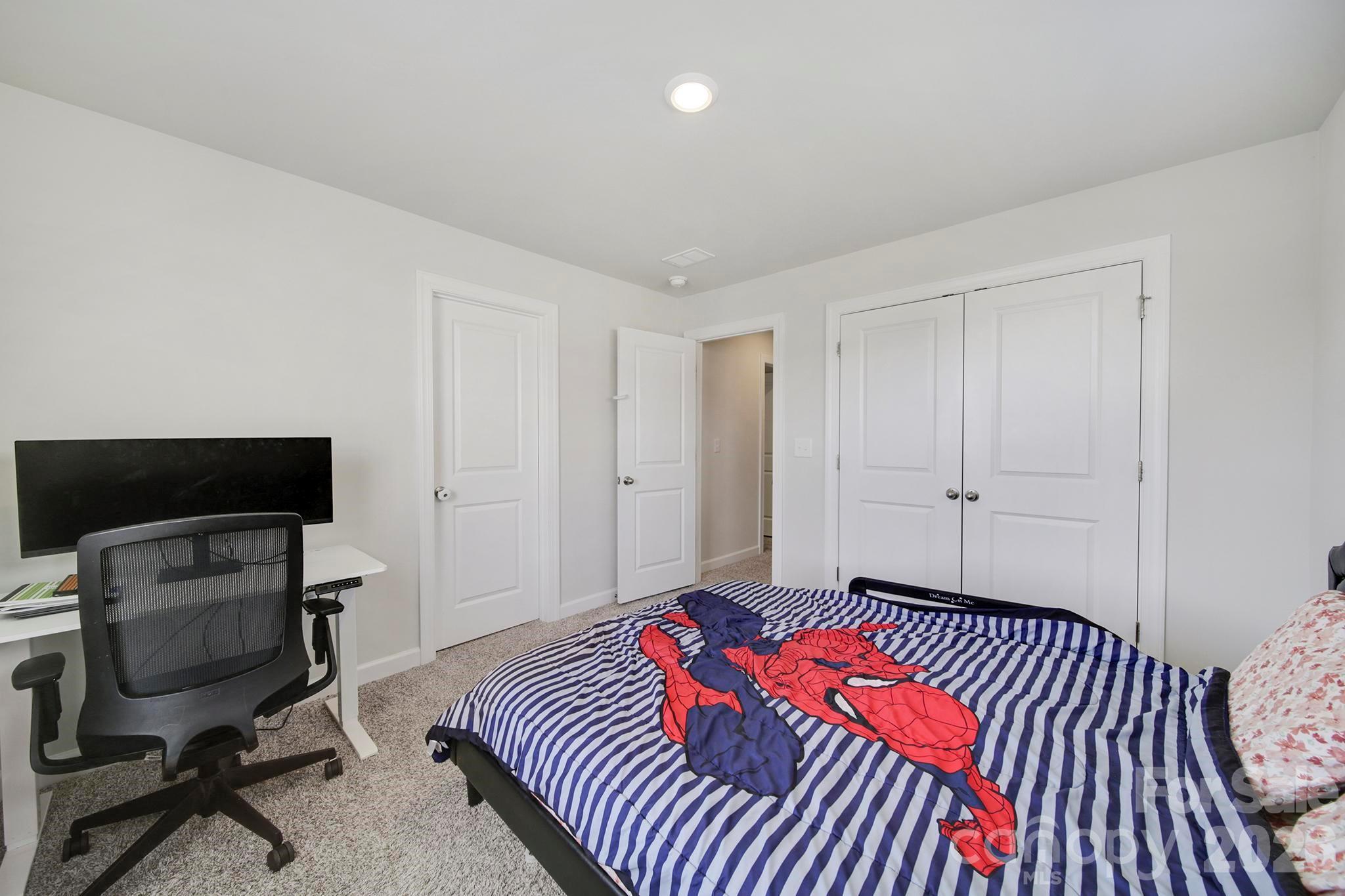 Anniston Chase - Residential