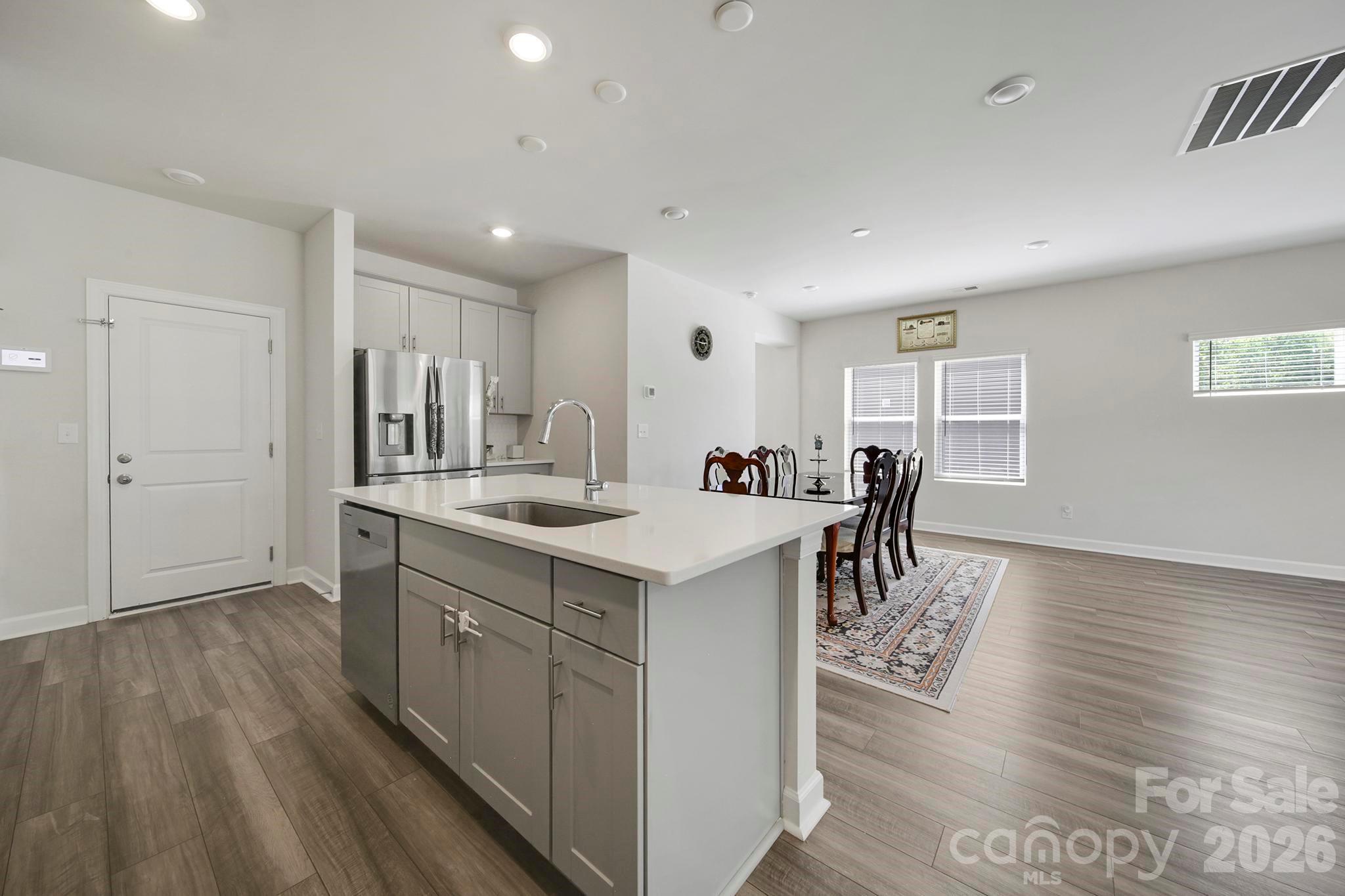 Anniston Chase - Residential