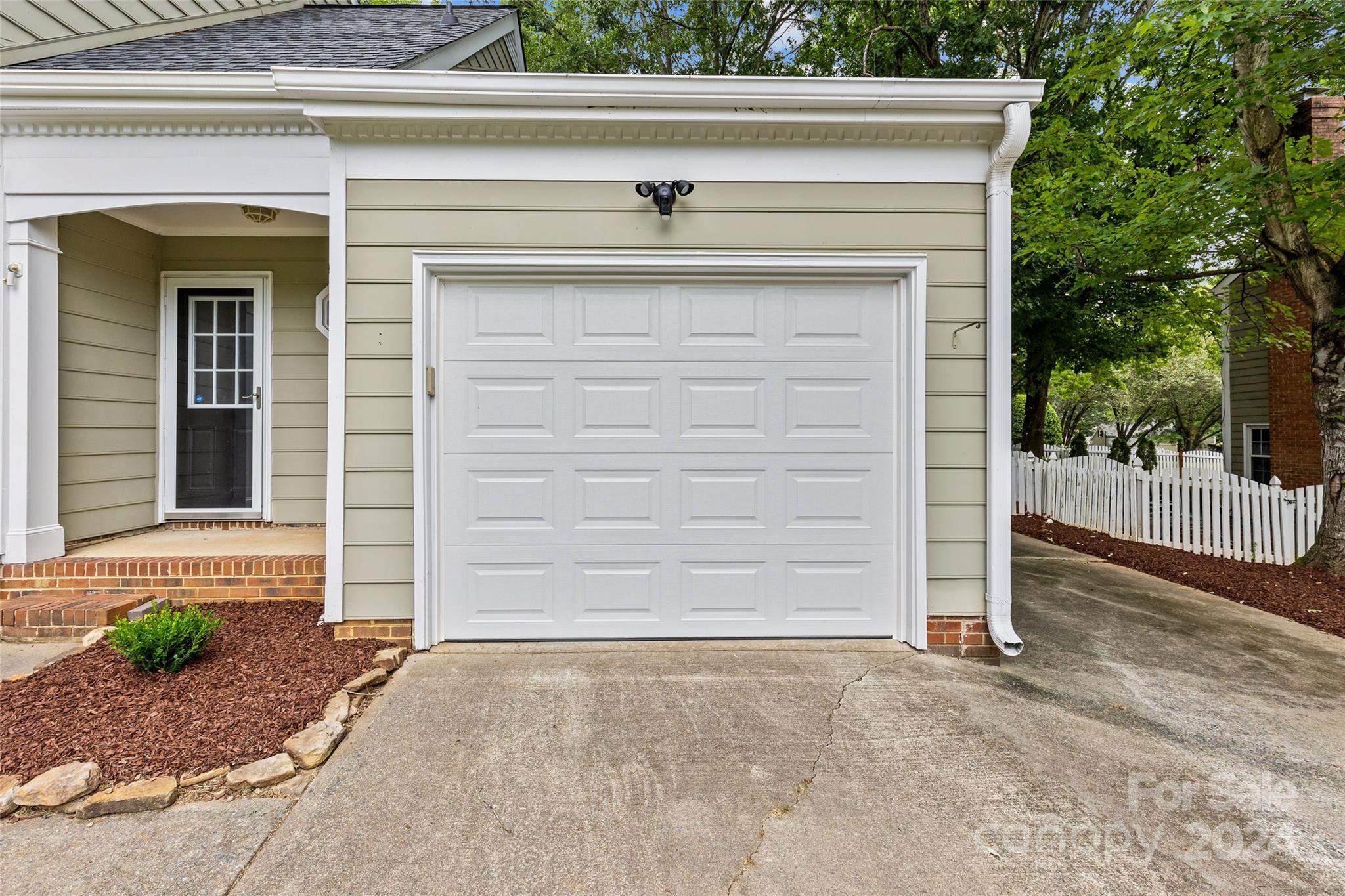 Cameron Wood - Residential