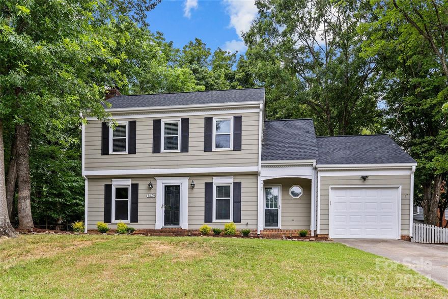 Charming home in the popular Cameron Wood neighborhood that features a separate and available Swim & Racquet Club membership! Located in a great south Charlotte location, this 2 story home with all of the bedrooms on the second level is a perfect entry into a great neighborhood you won’t want to leave. The main level has newer laminate flooring, wood working fireplace, updated interior finishes with a cozy floor plan that fits all of your needs. Outside you’ll find a fenced in quarter acre lot with fresh landscaping in front and back of added mulch and shrubs with an oversized cobblestone patio and fire pit perfect for entertaining and enjoying the outdoors. A one car garage with a brand new garage door gives you additional storage and extra parking plus roof replaced in 2020 and HVAC new in 2022!