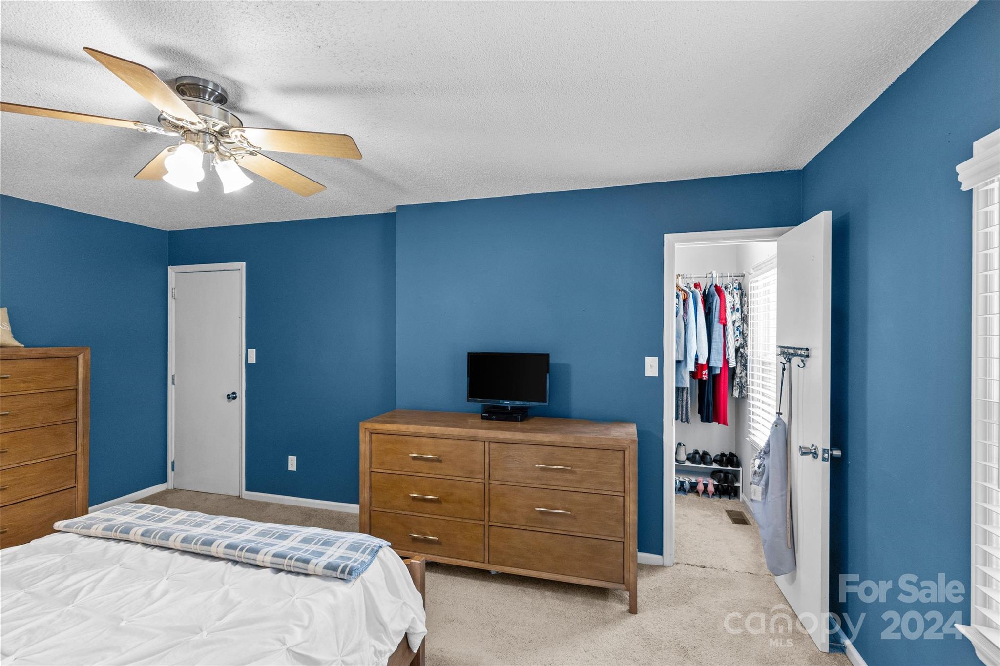 Cameron Wood - Residential