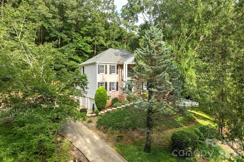 314 Sweetwater Hills Drive Hendersonville NC 28791