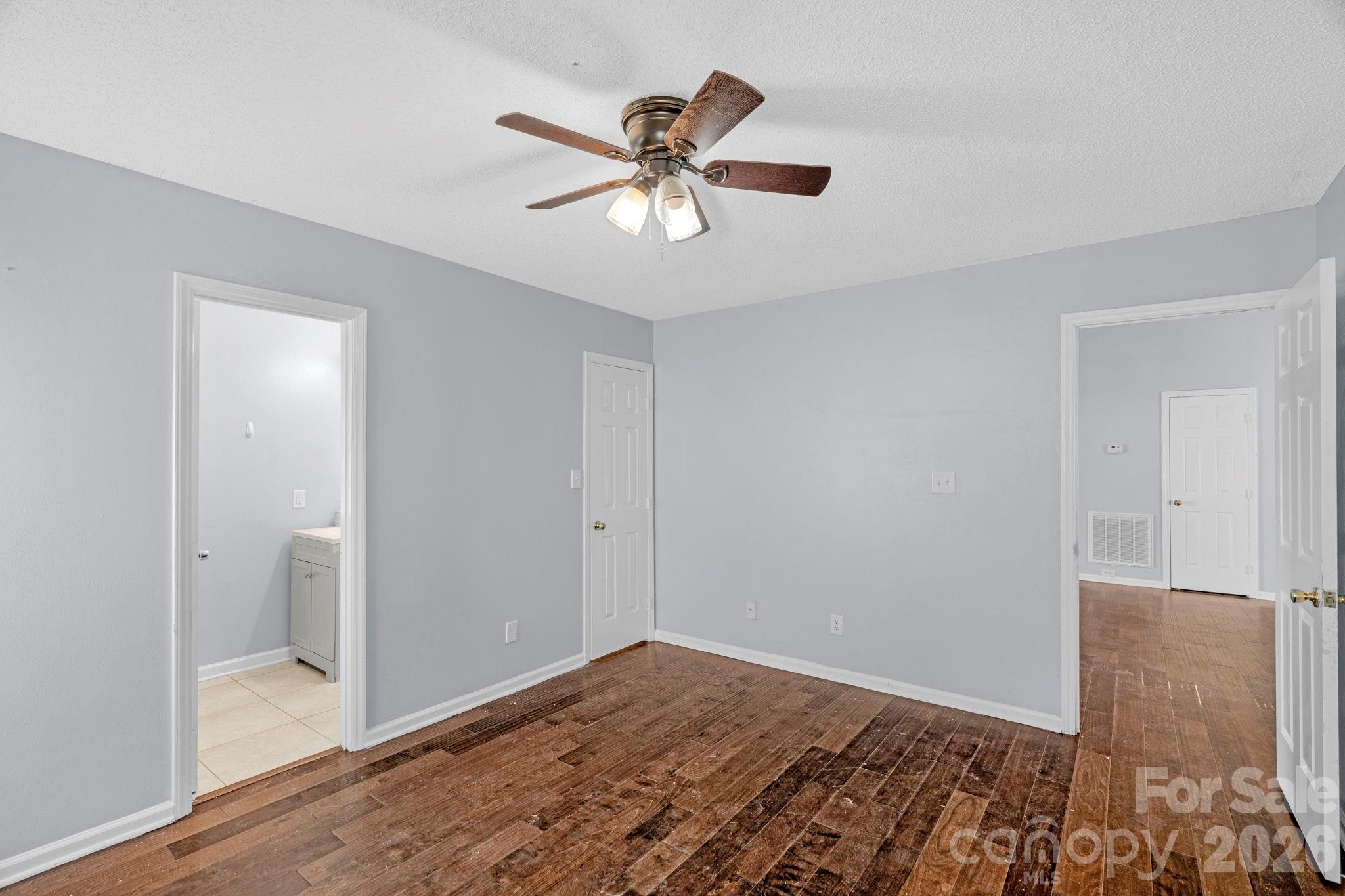 Running Deer - Residential