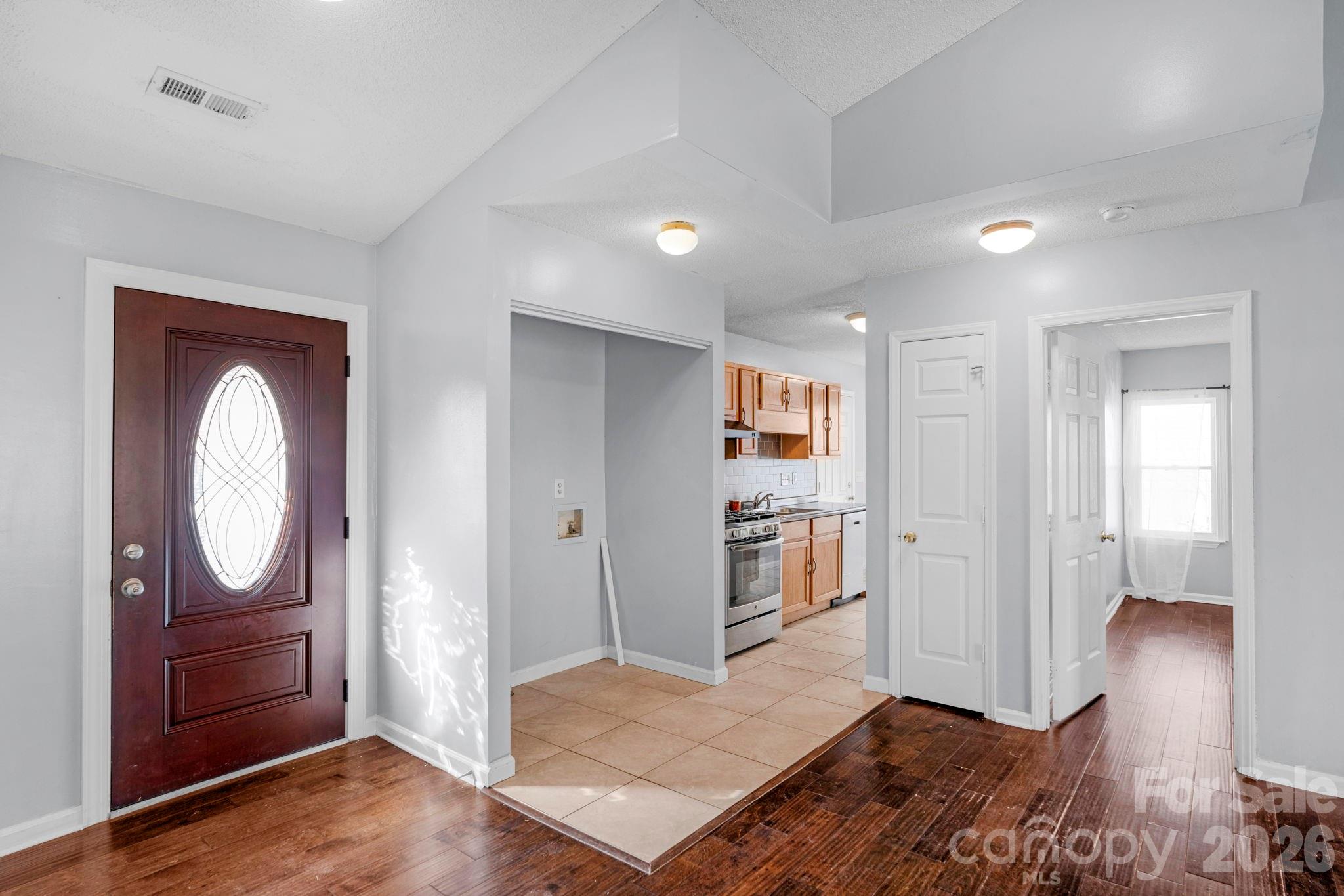 7015 Hunters Glen Drive