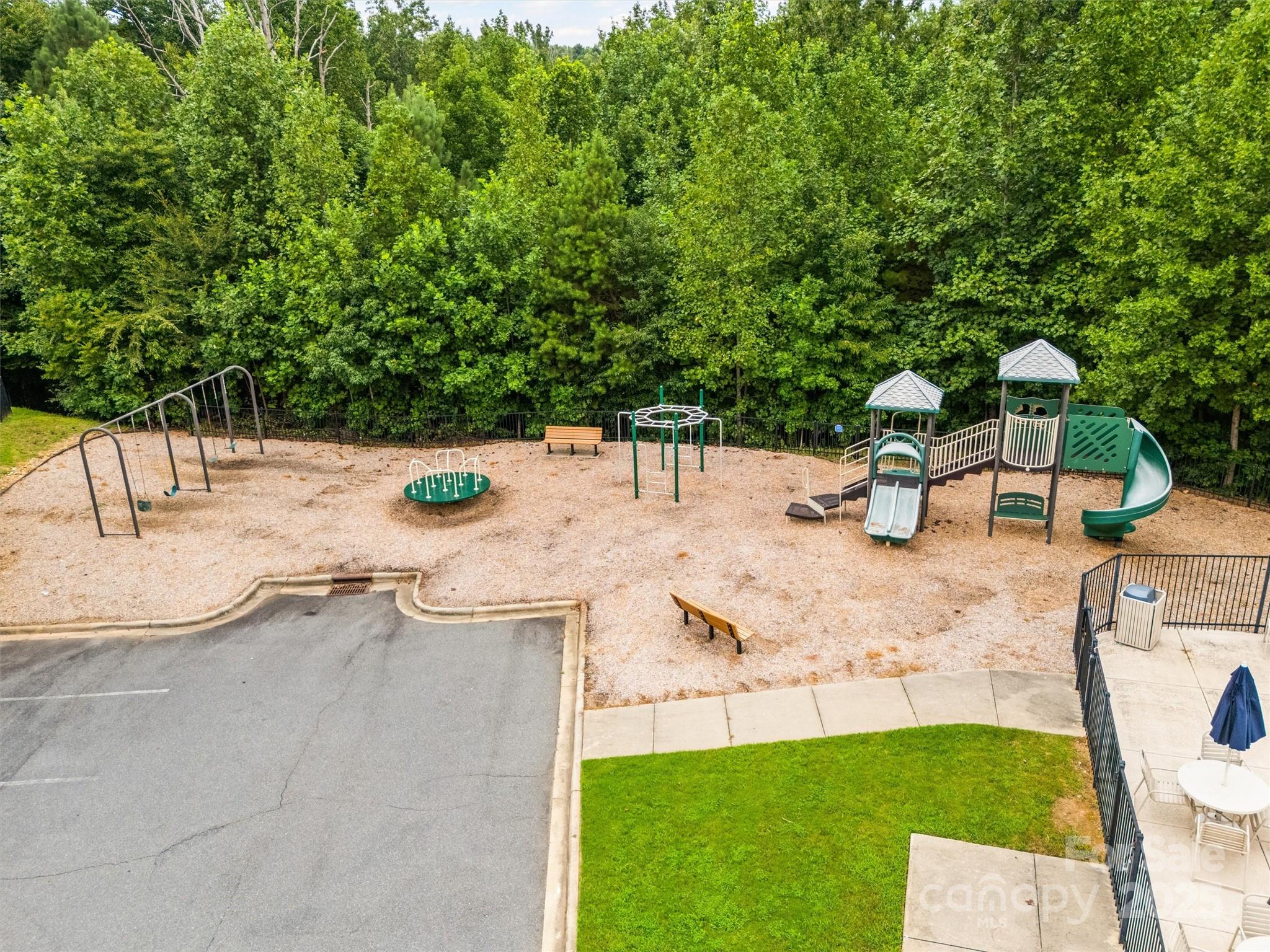 Stowe Pointe - Residential