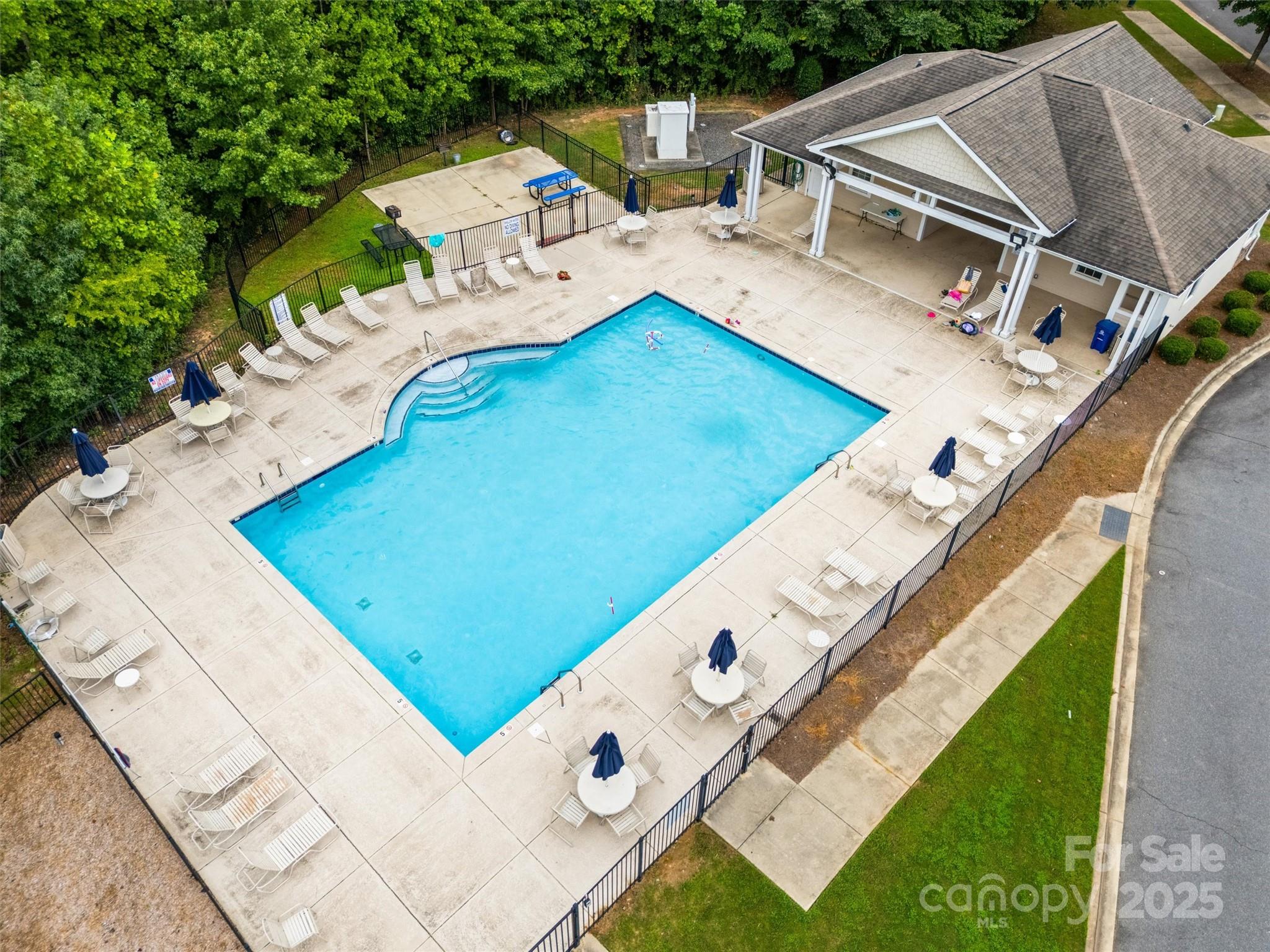 Stowe Pointe - Residential