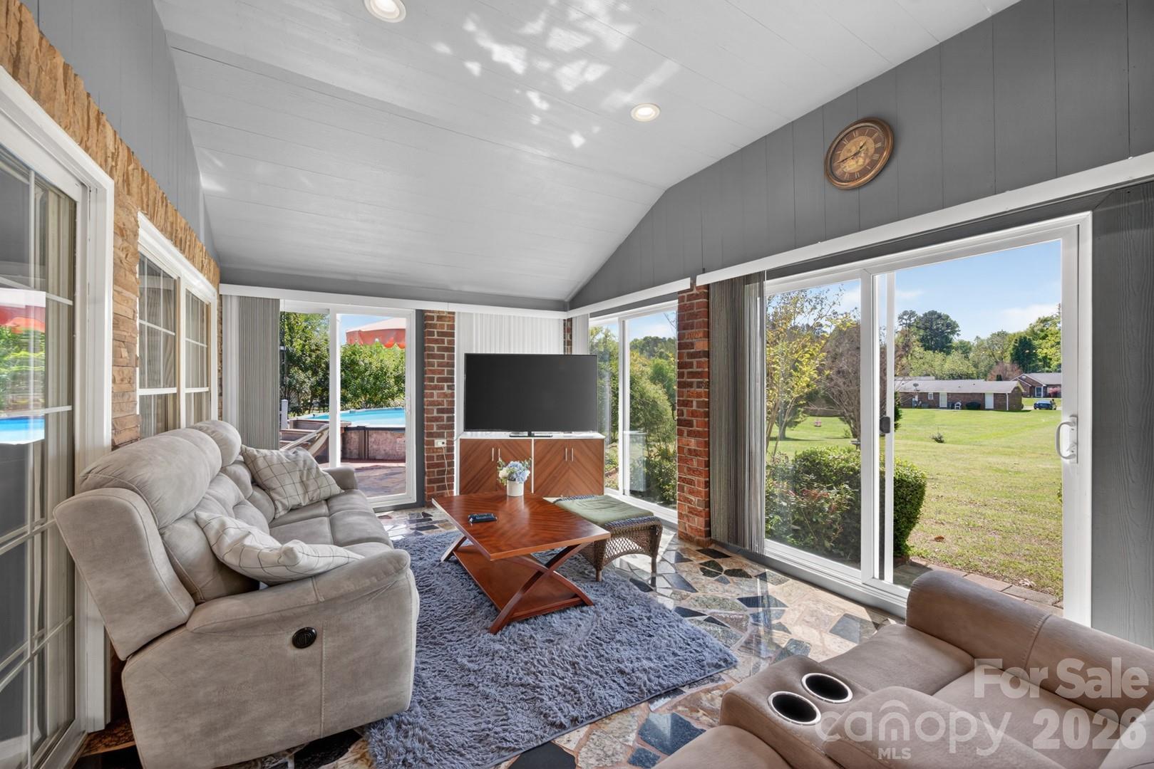 West Ridge - Residential