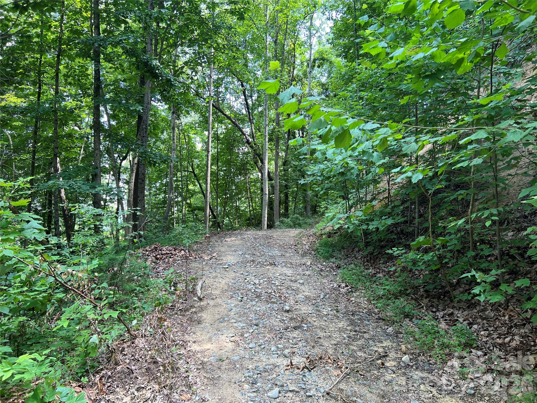 TBD Valley Drive