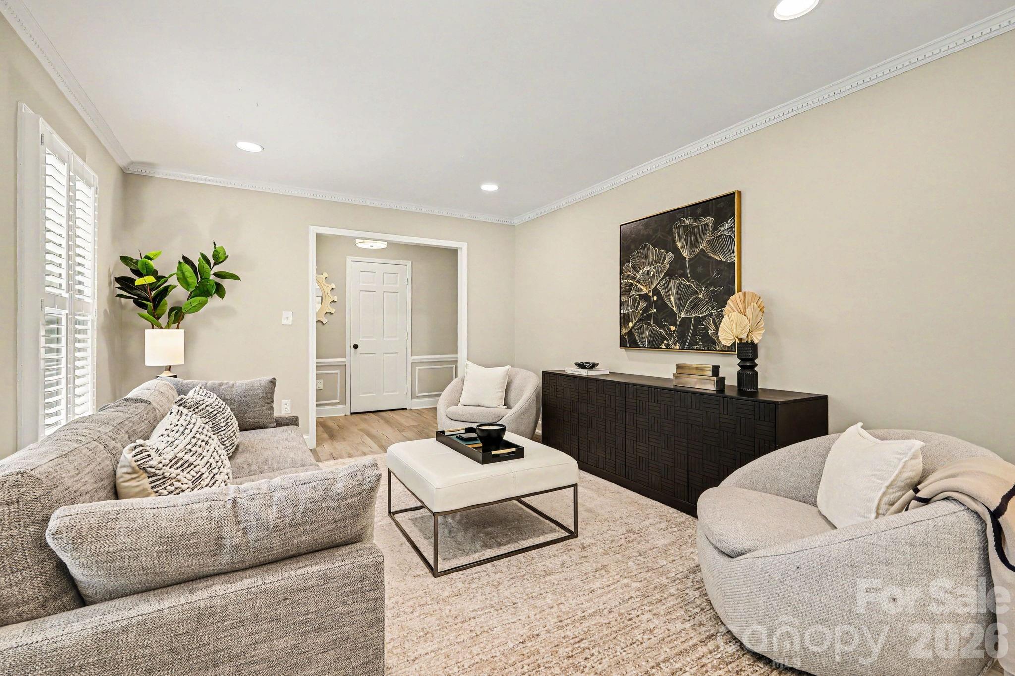 6818 Candlewyck Lane