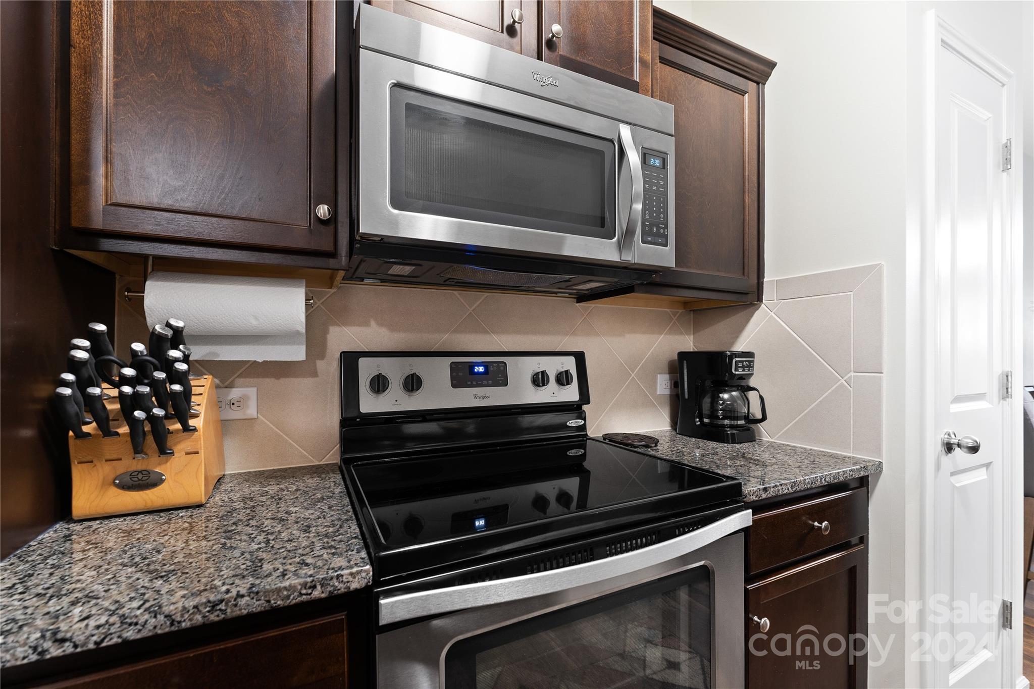 Southwinds Townhomes - Residential