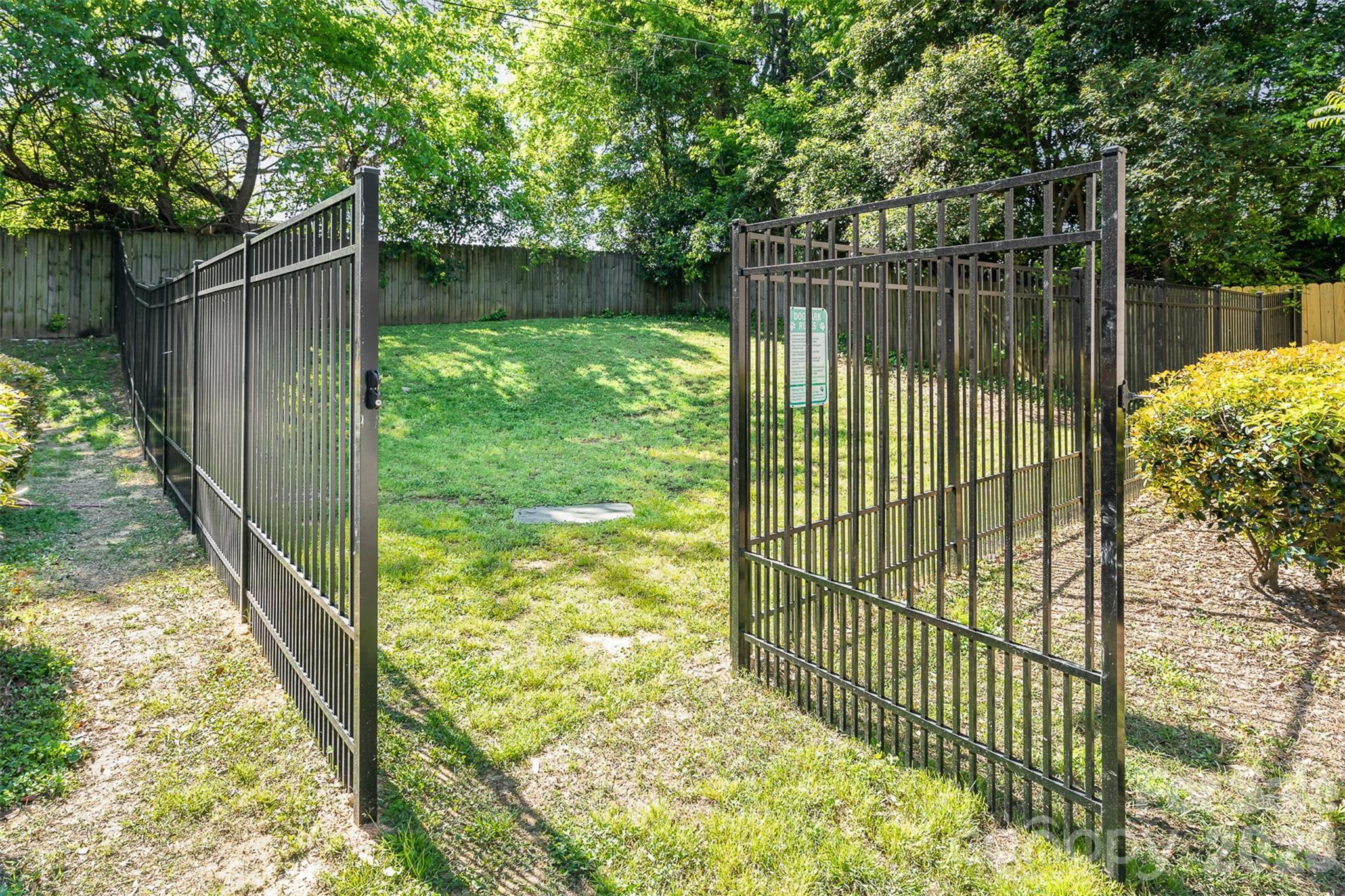 1512 Seigle Avenue 2