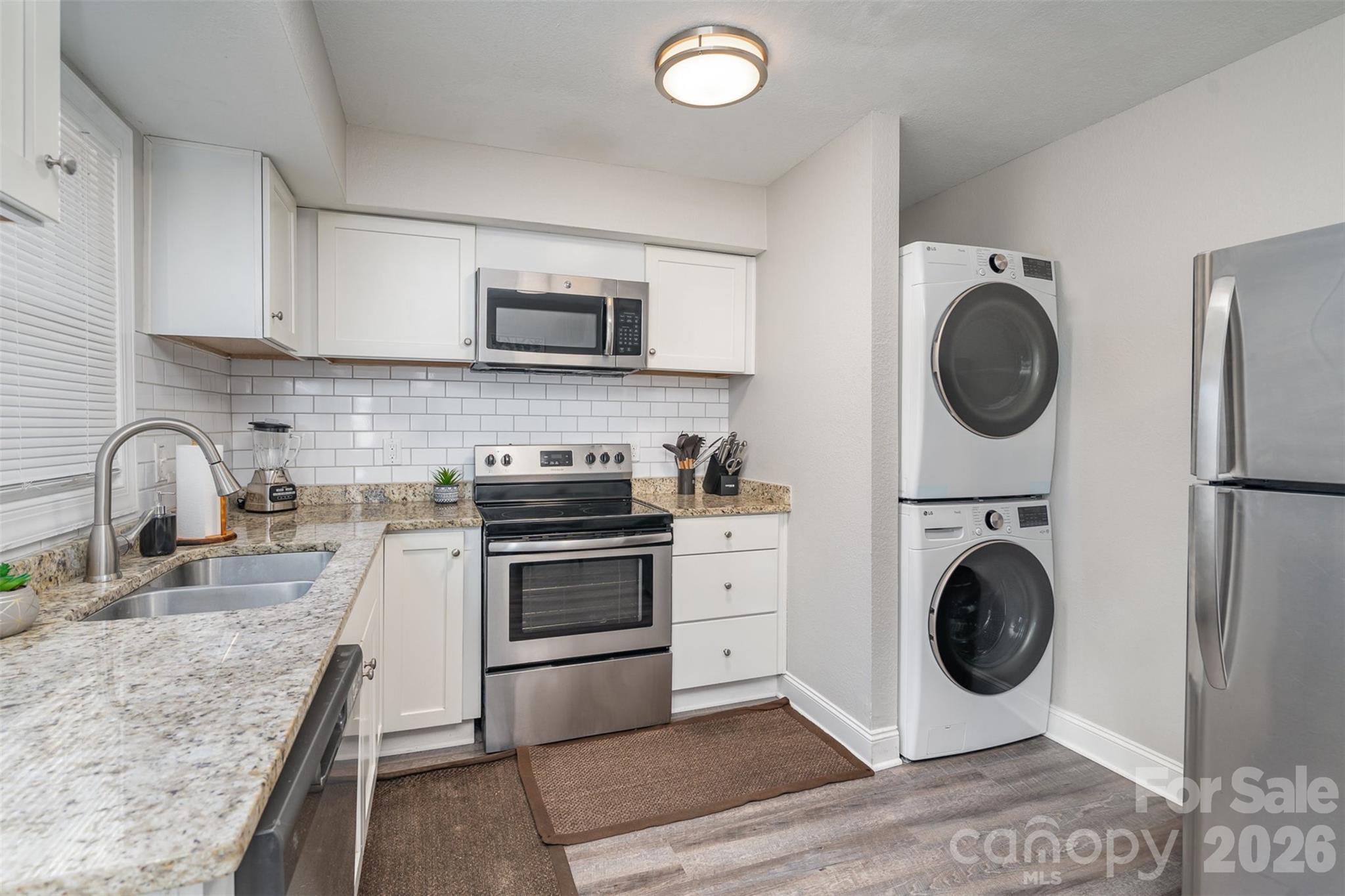 1512 Seigle Avenue 2