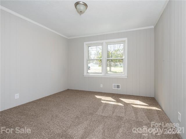 Fleetwood Acres - Residential Lease