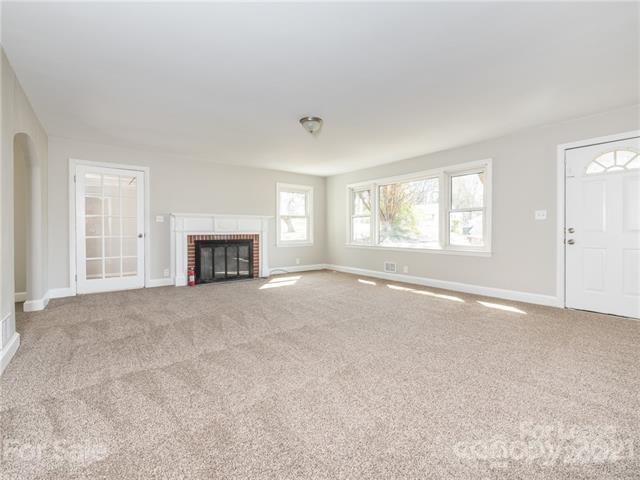 Fleetwood Acres - Residential Lease