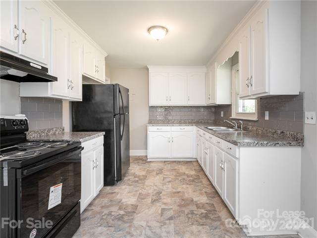 Fleetwood Acres - Residential Lease