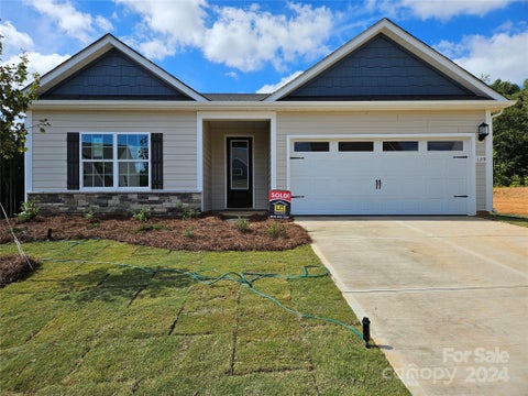 Photo for 129 Adams Tree Way