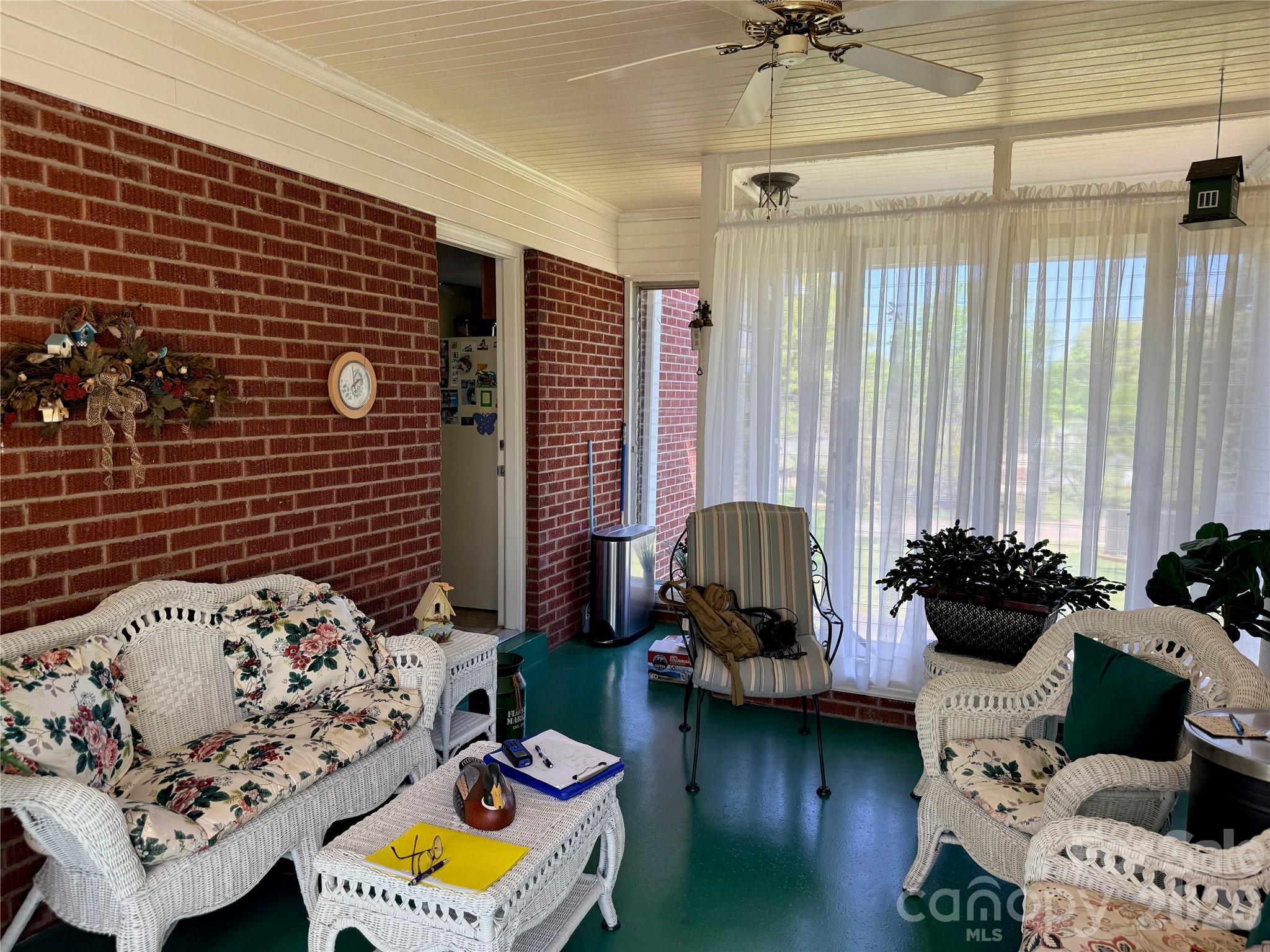 261 Old Caroleen Road