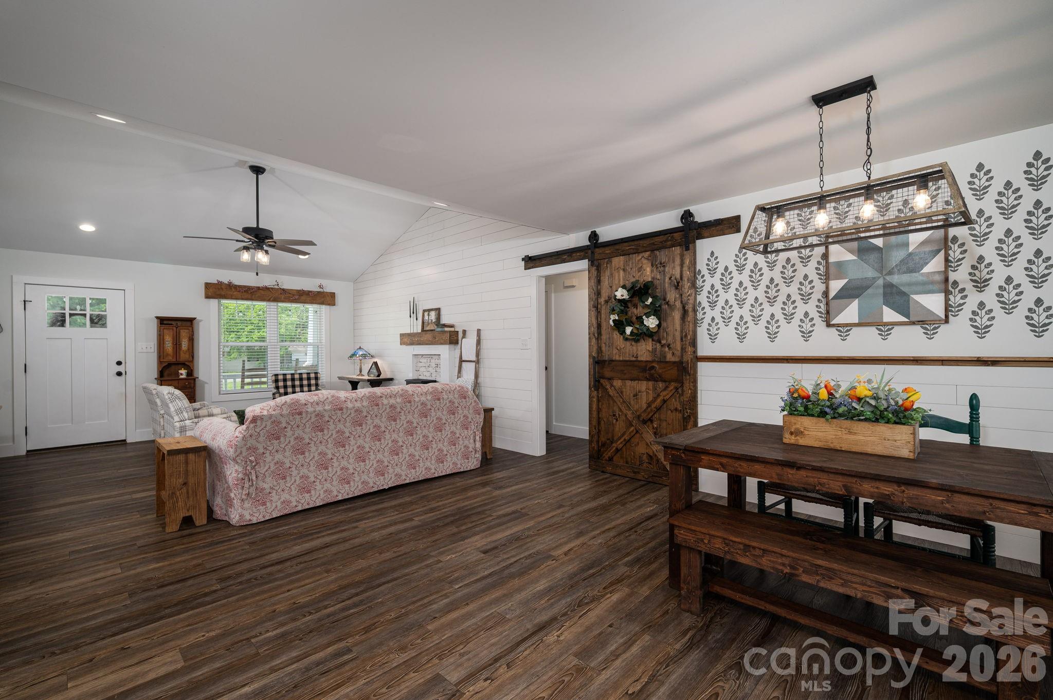 Rocky Ridge - Residential