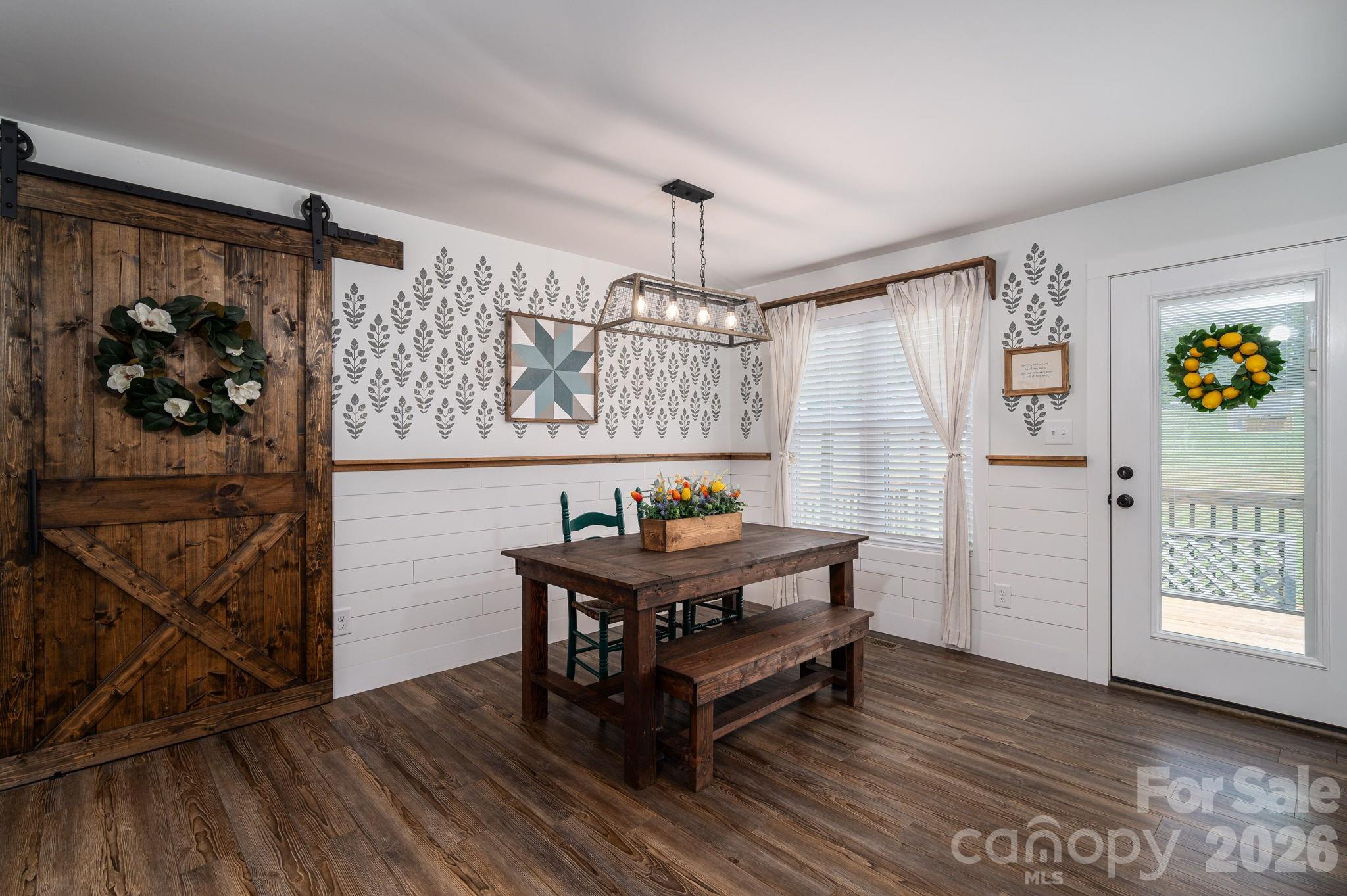 Rocky Ridge - Residential