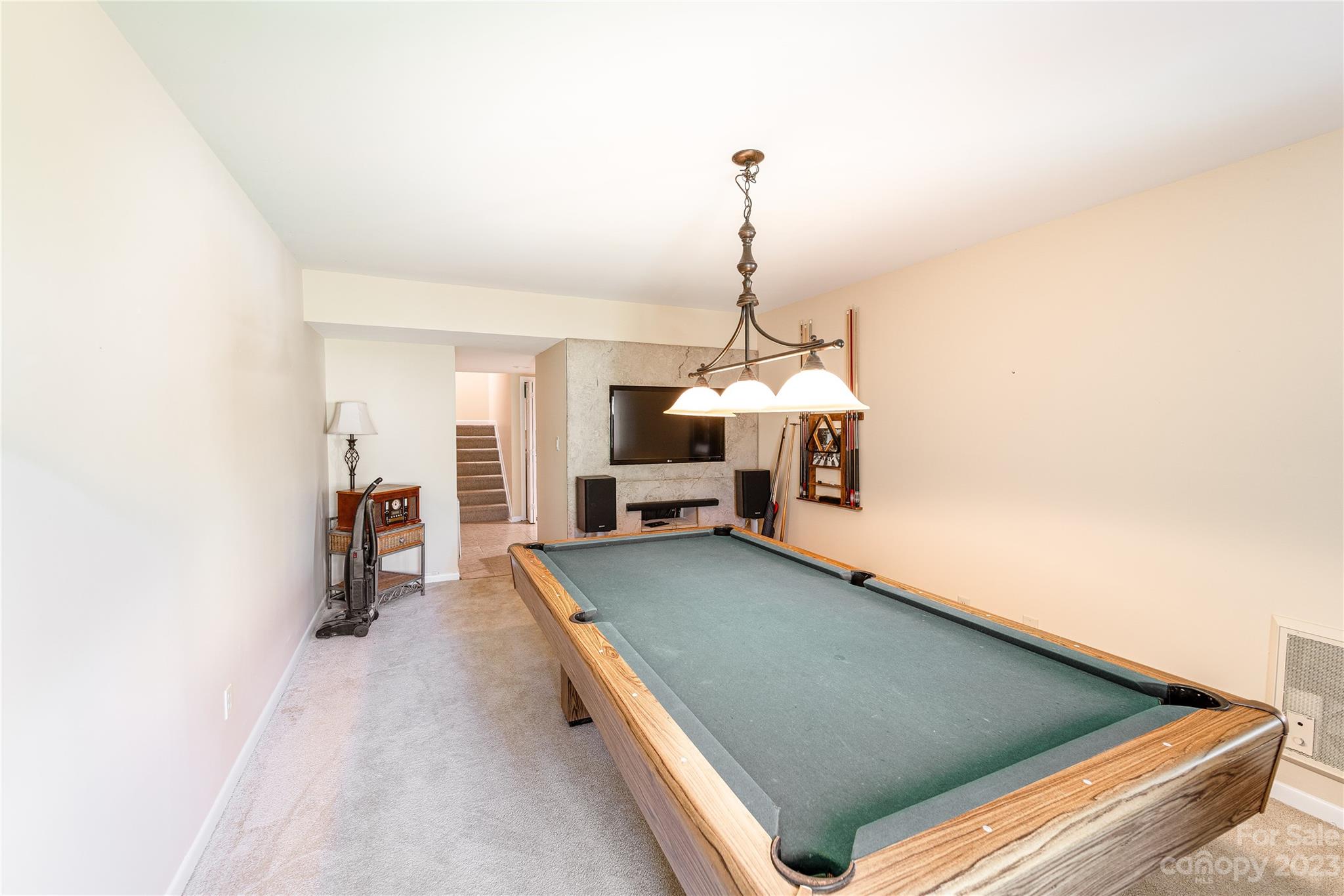 River Hills - Residential