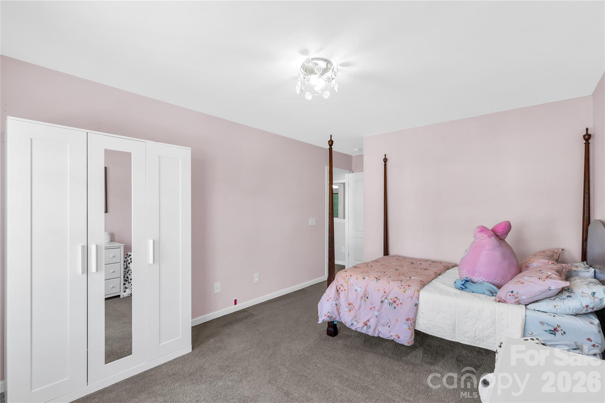 Queensbridge - Residential