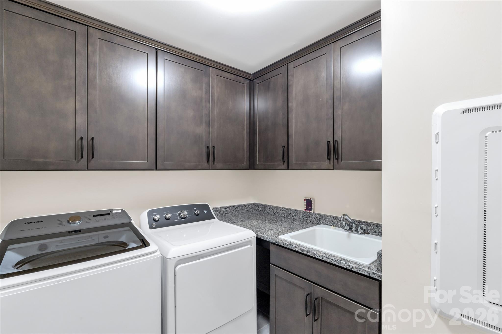 Queensbridge - Residential