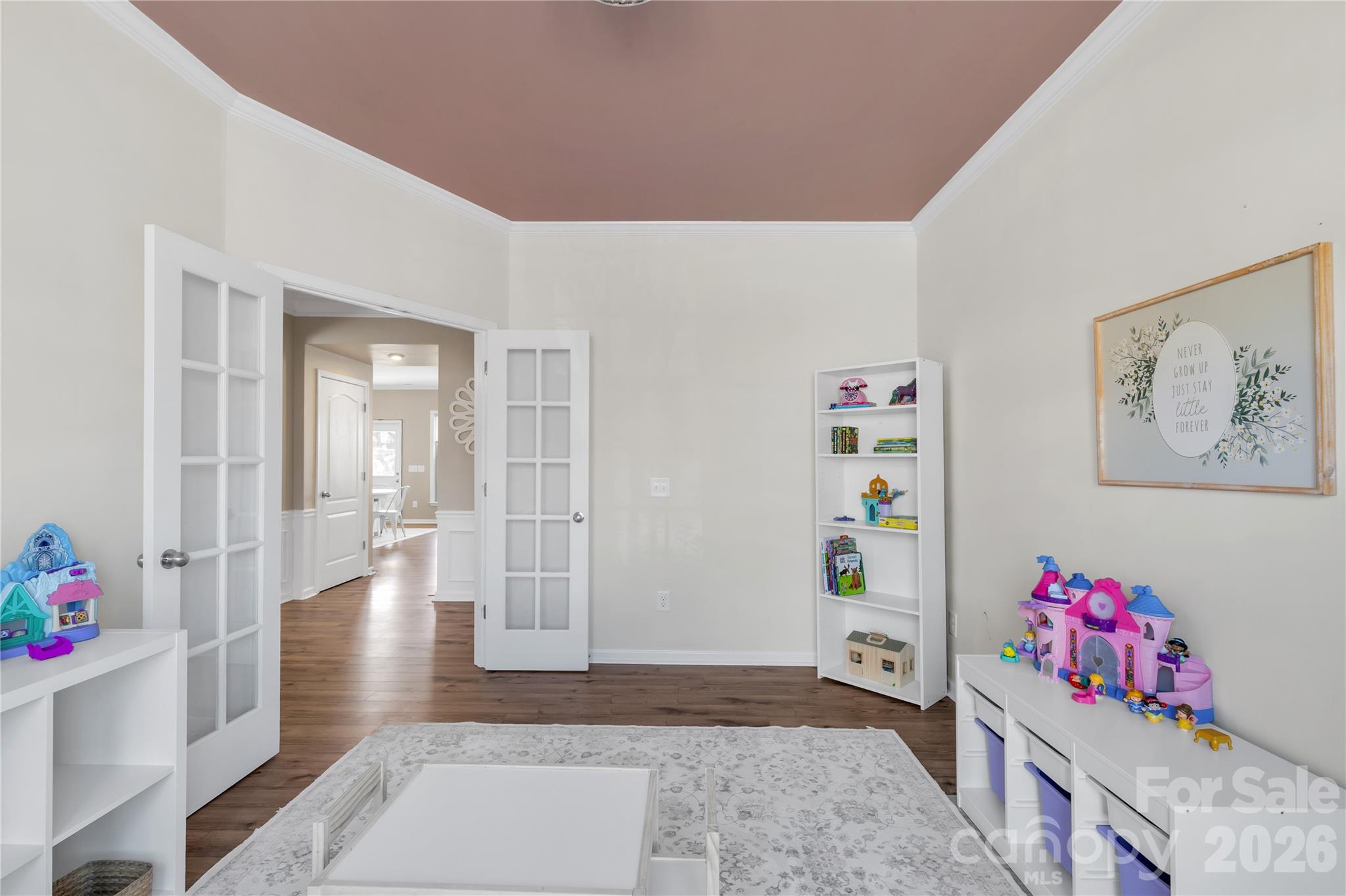 Queensbridge - Residential