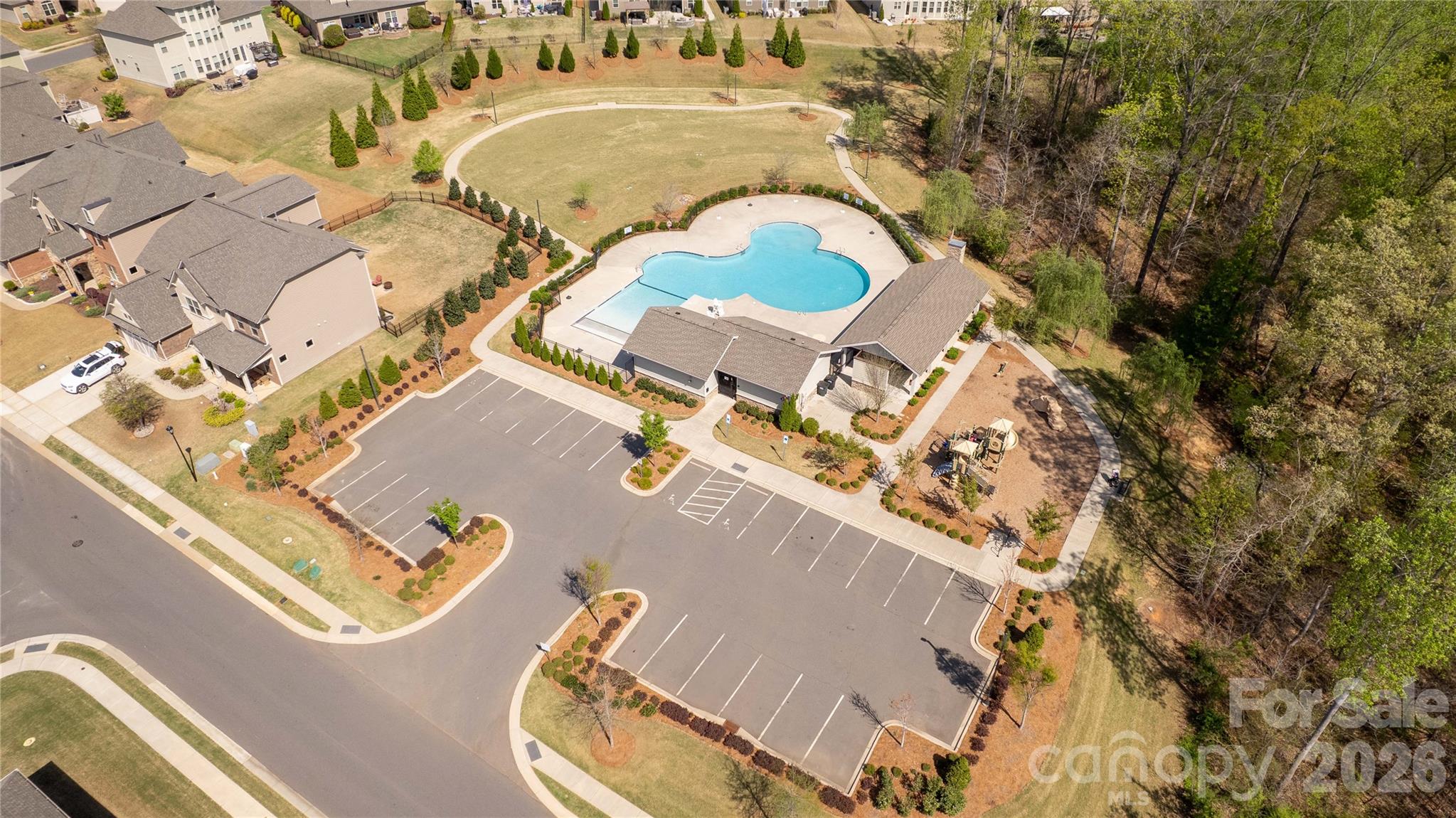 Queensbridge - Residential