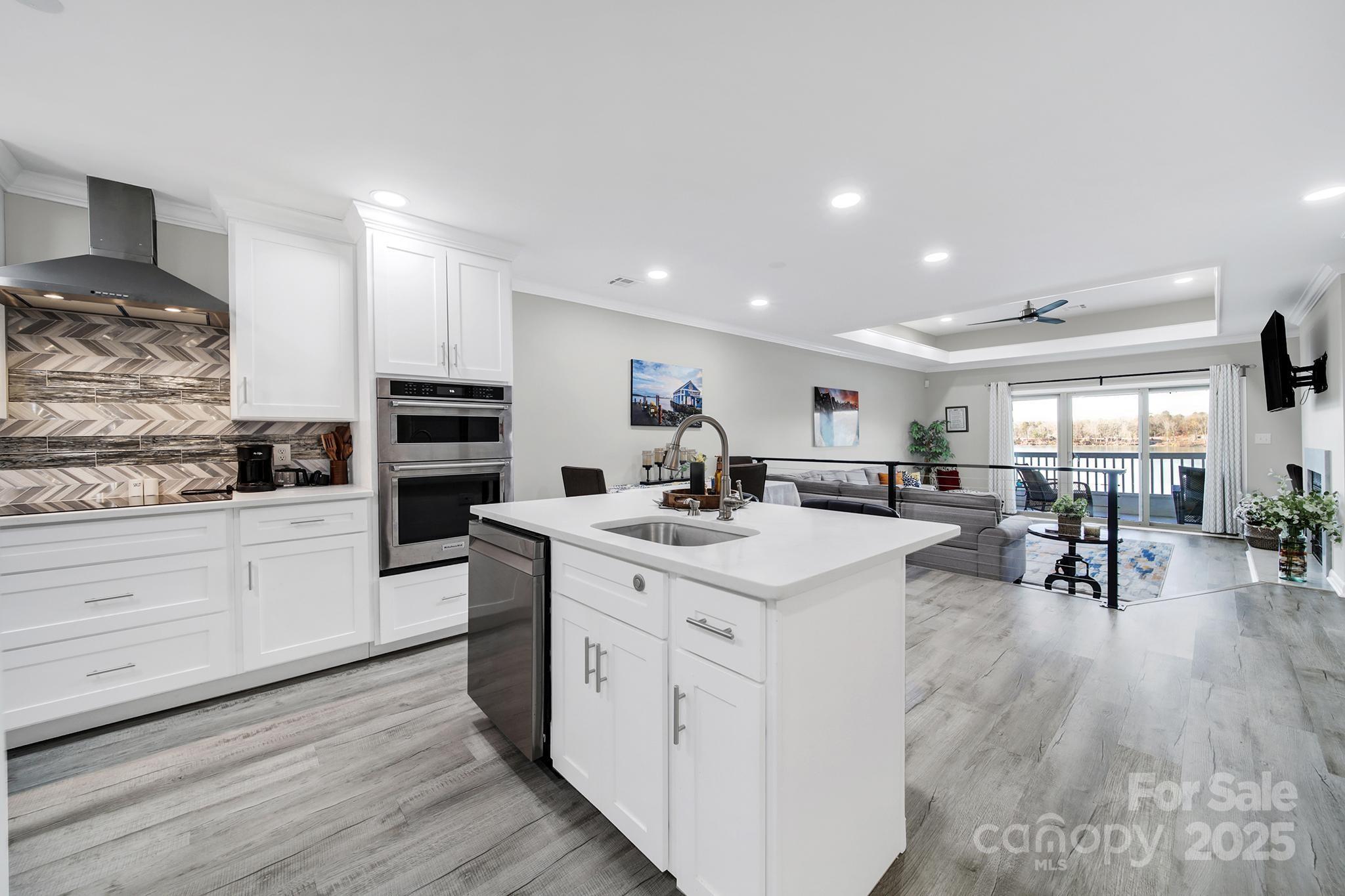 Emerald Point - Residential