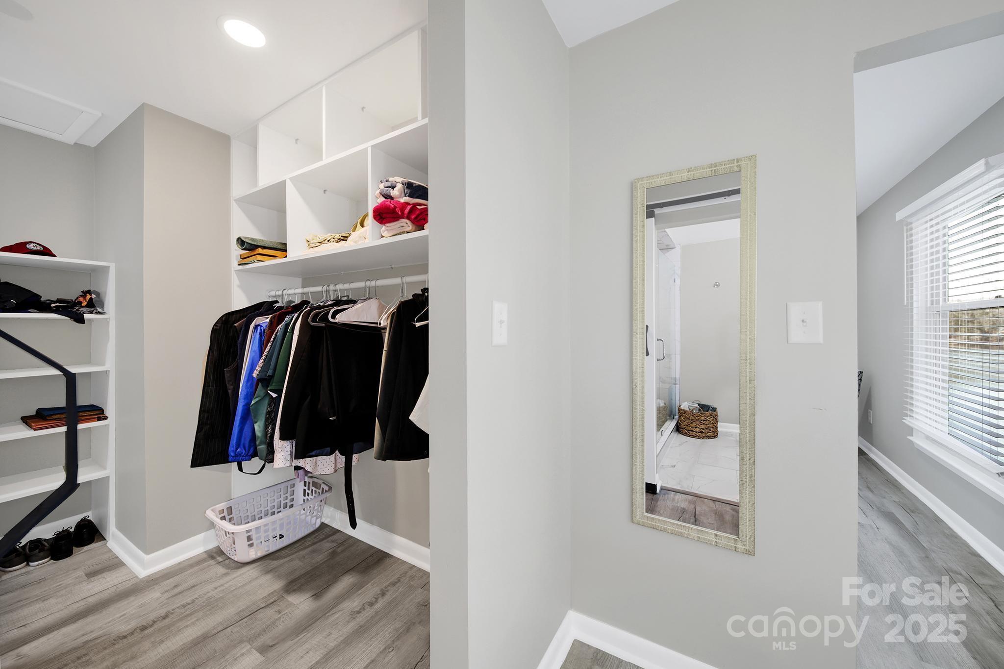 Emerald Point - Residential