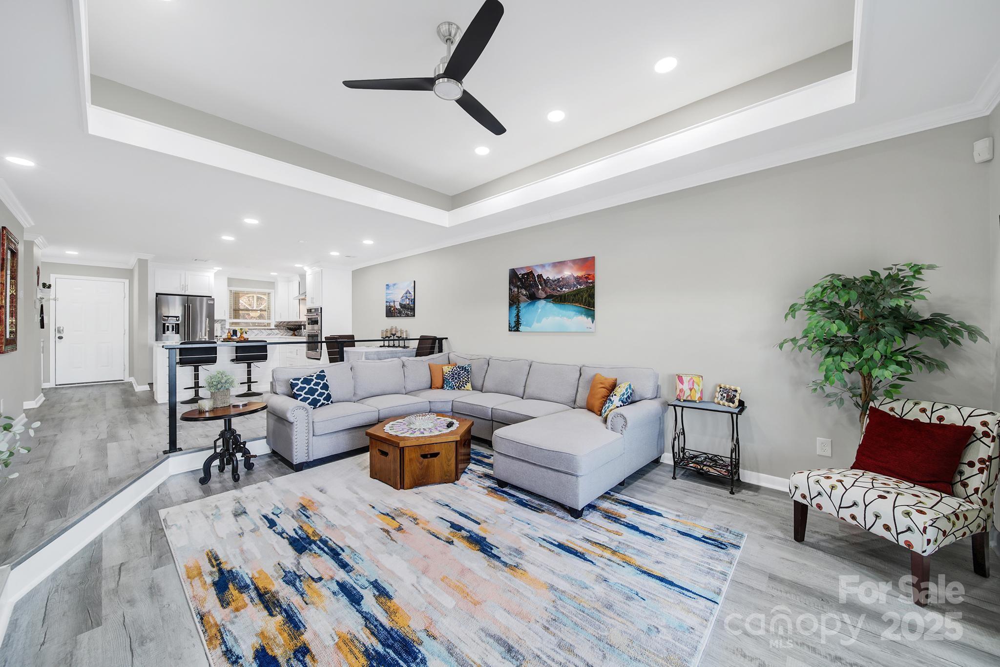 Emerald Point - Residential