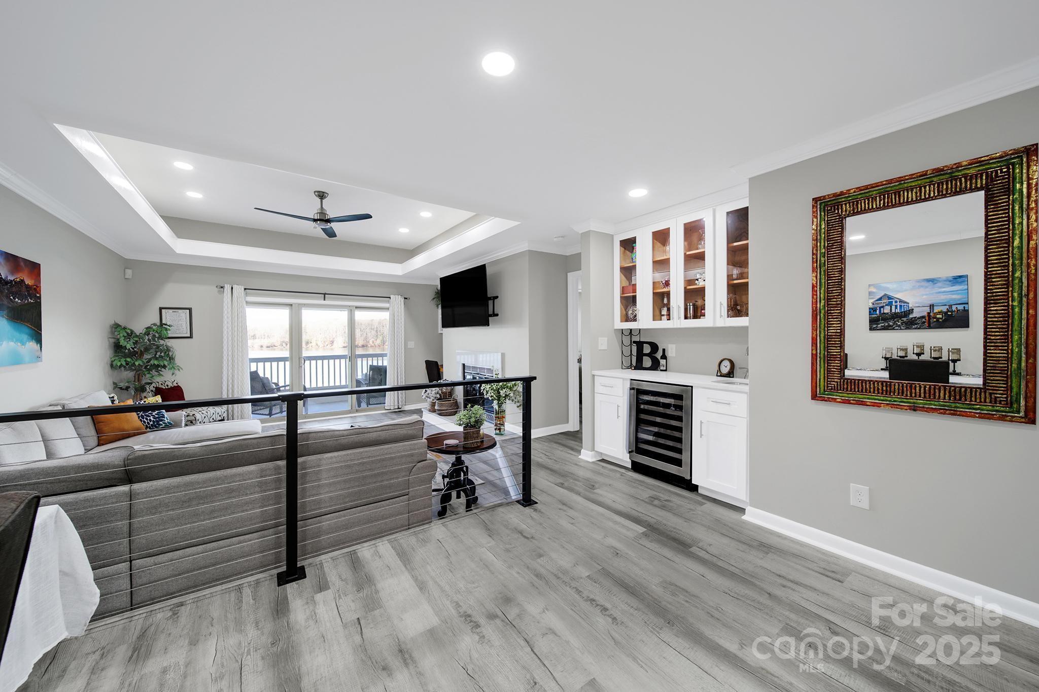 Emerald Point - Residential