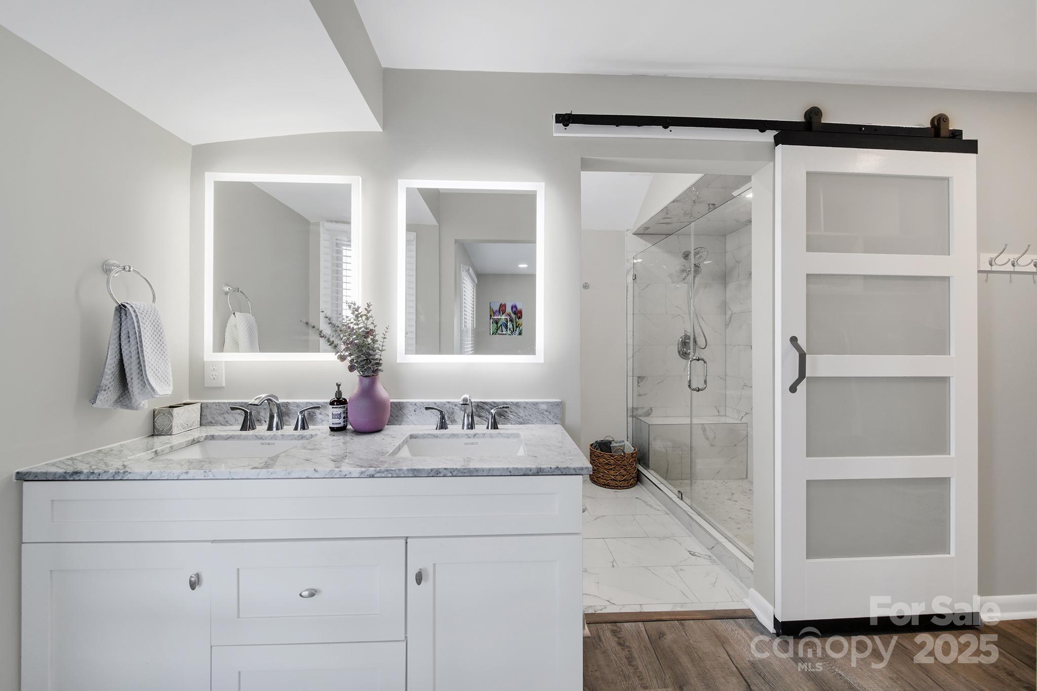 Emerald Point - Residential