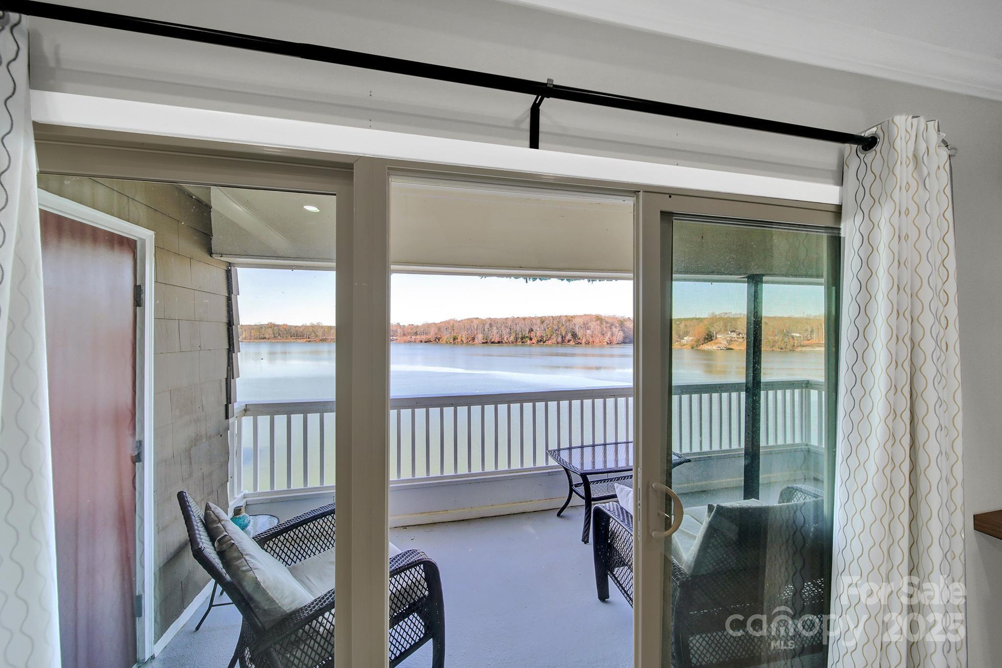 Emerald Point - Residential