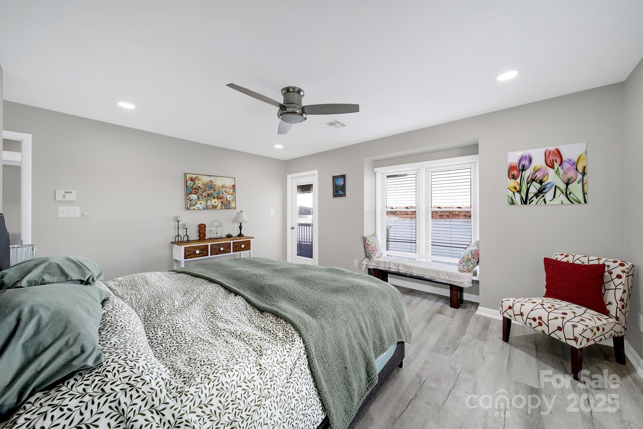 Emerald Point - Residential