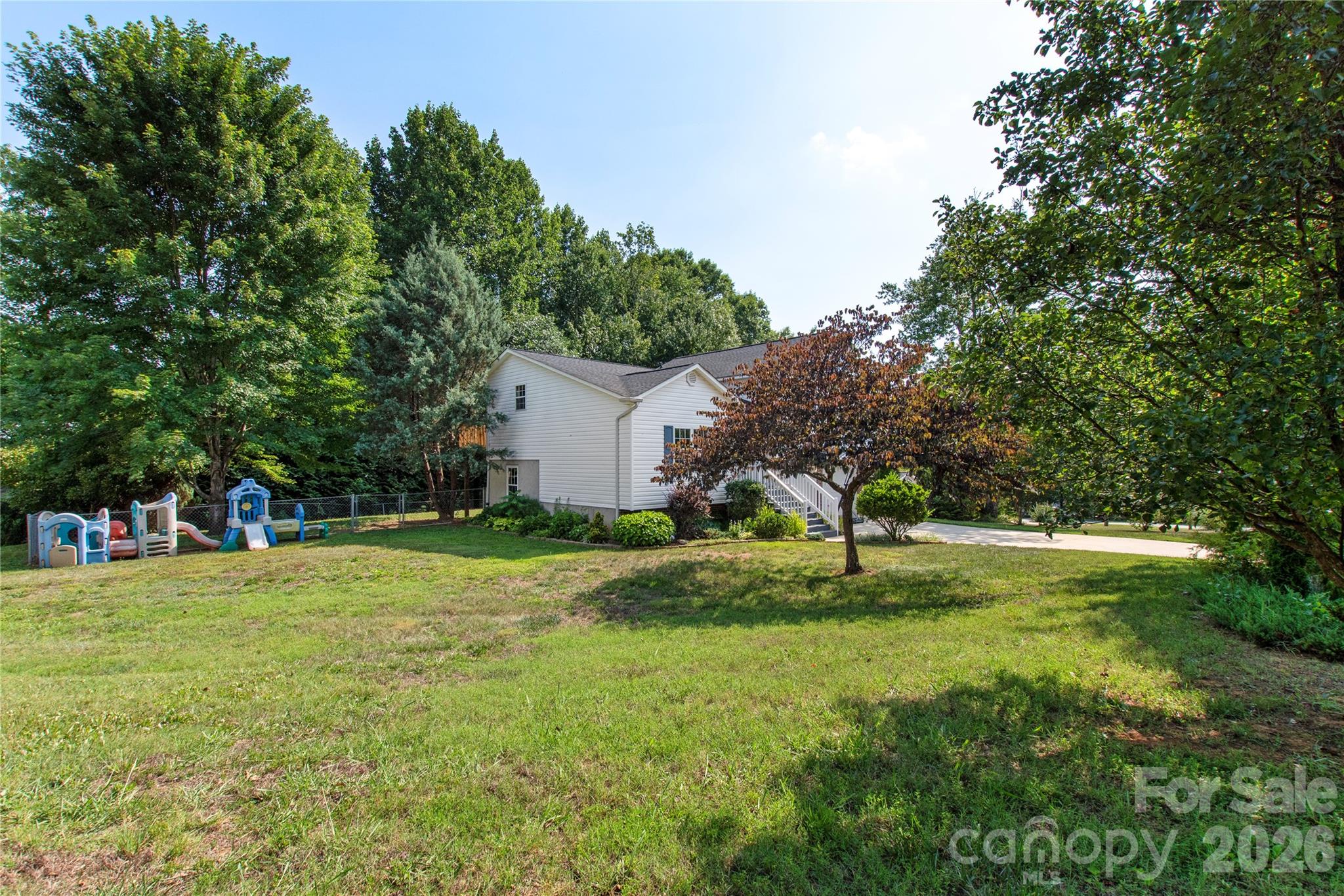 100 Carriage Hill Drive
