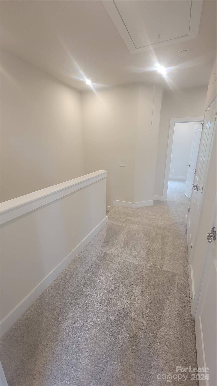 CONTEXT AT OAKHURST - Residential Lease