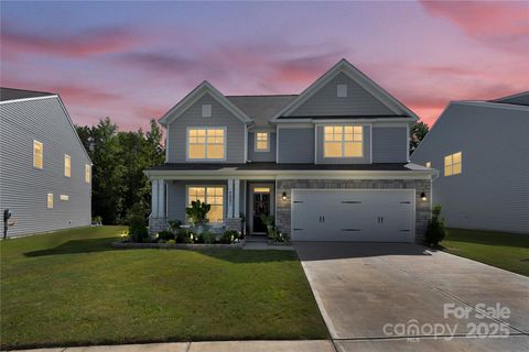 7021 Fauna Drive Charlotte NC 28215