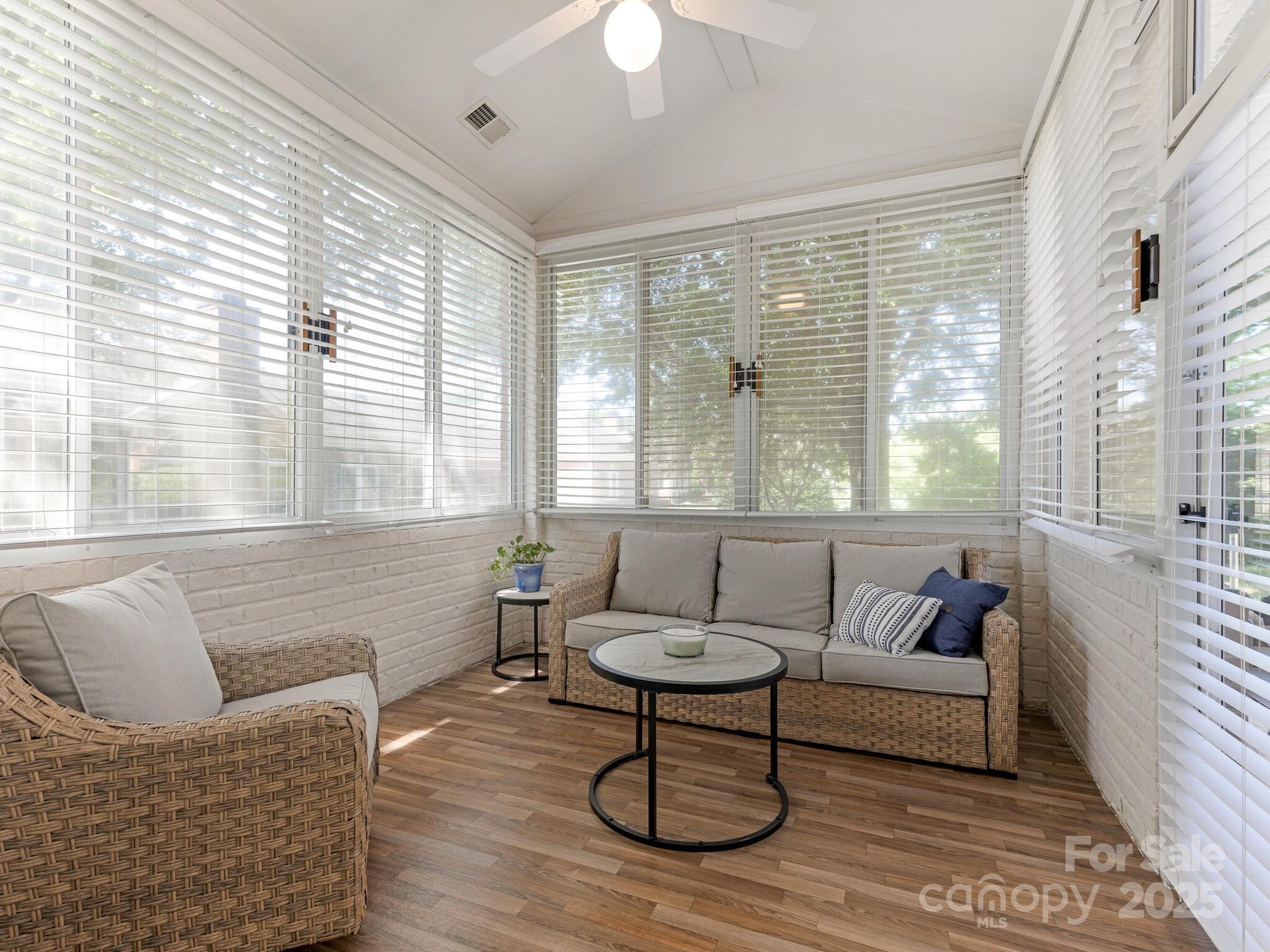 11360 Olde Turnbury Court