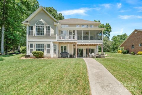 A home in Terrell